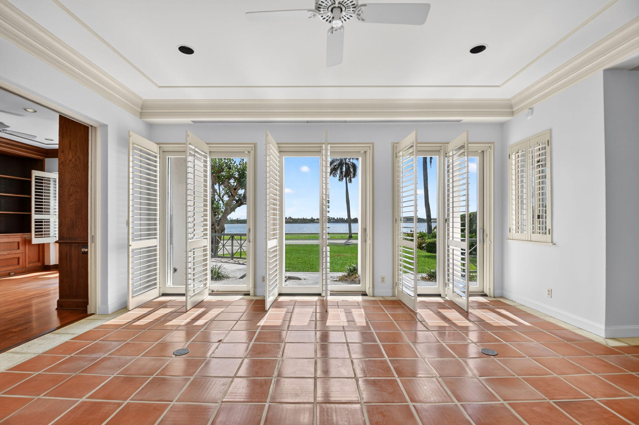 5011 S FLAGLER Drive