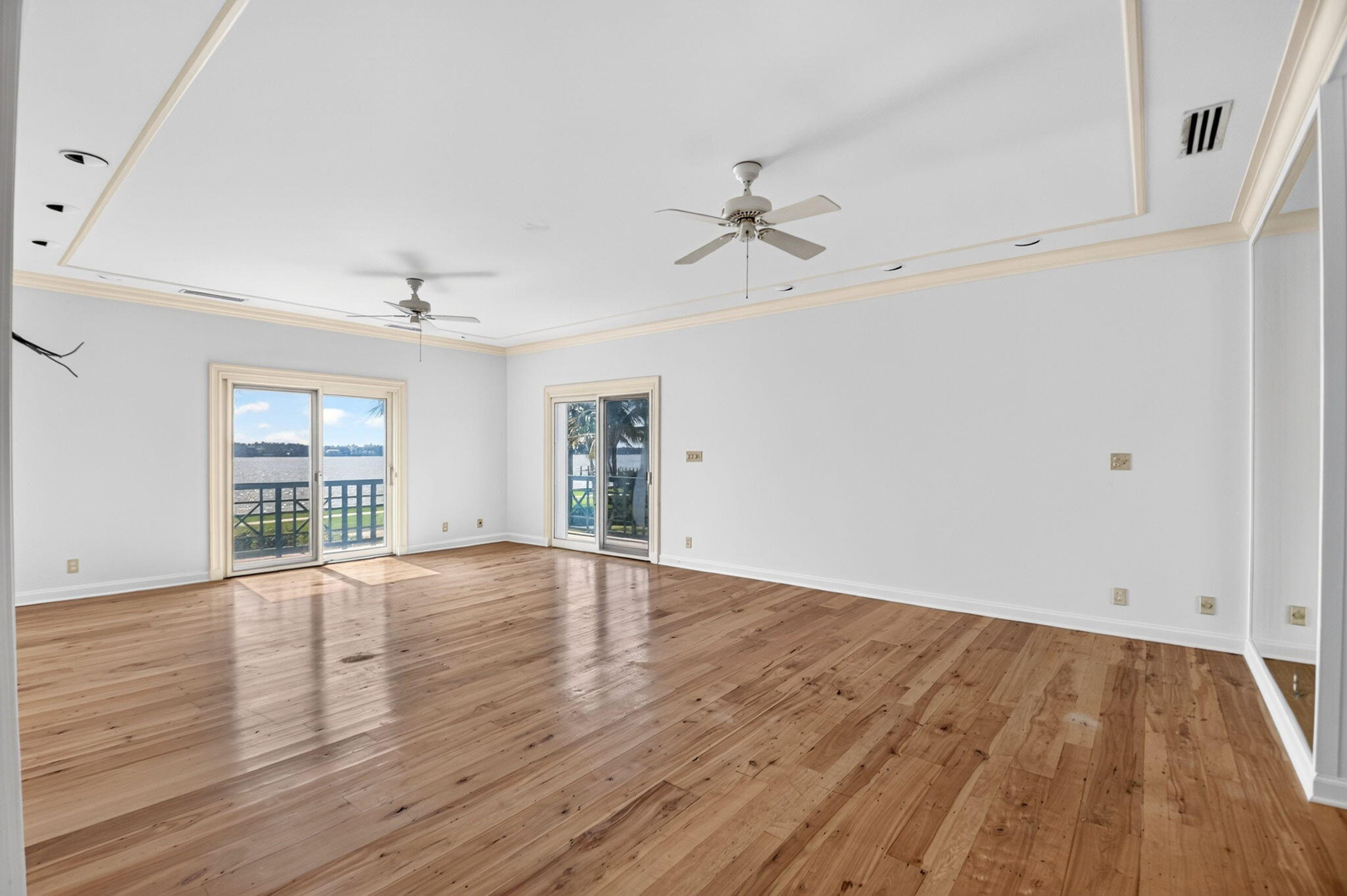 5011 S FLAGLER Drive