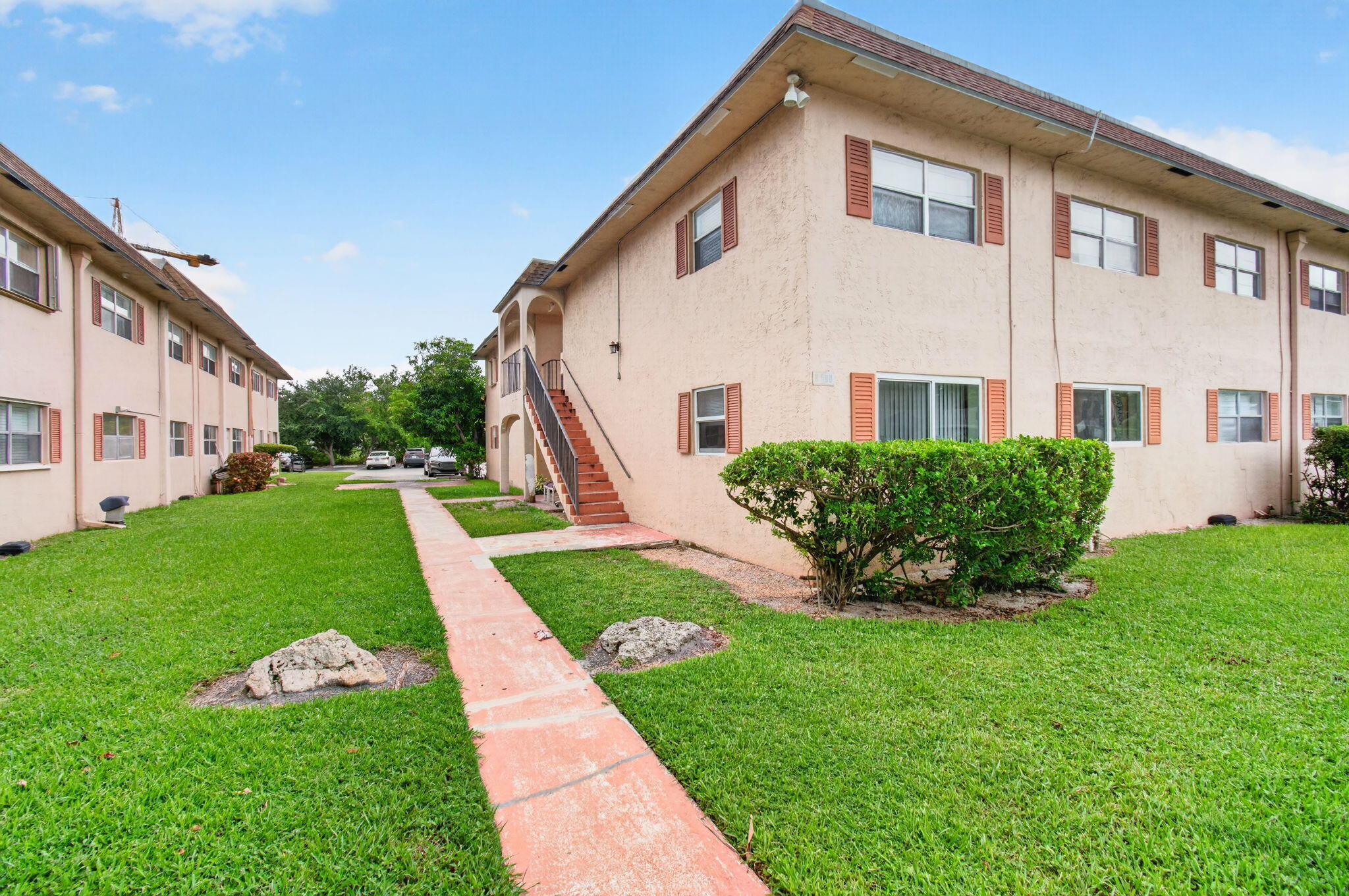 500 SW 2nd Avenue 211