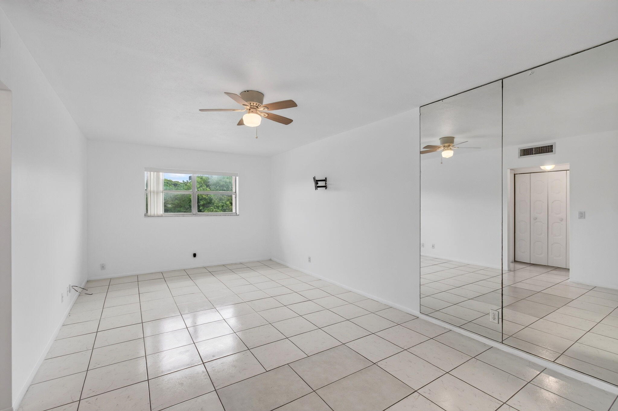500 SW 2nd Avenue 211