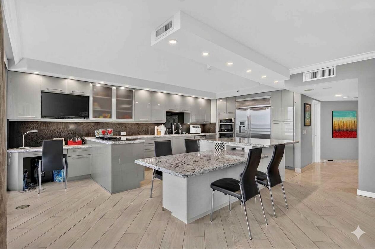 1500 S Ocean Boulevard 205