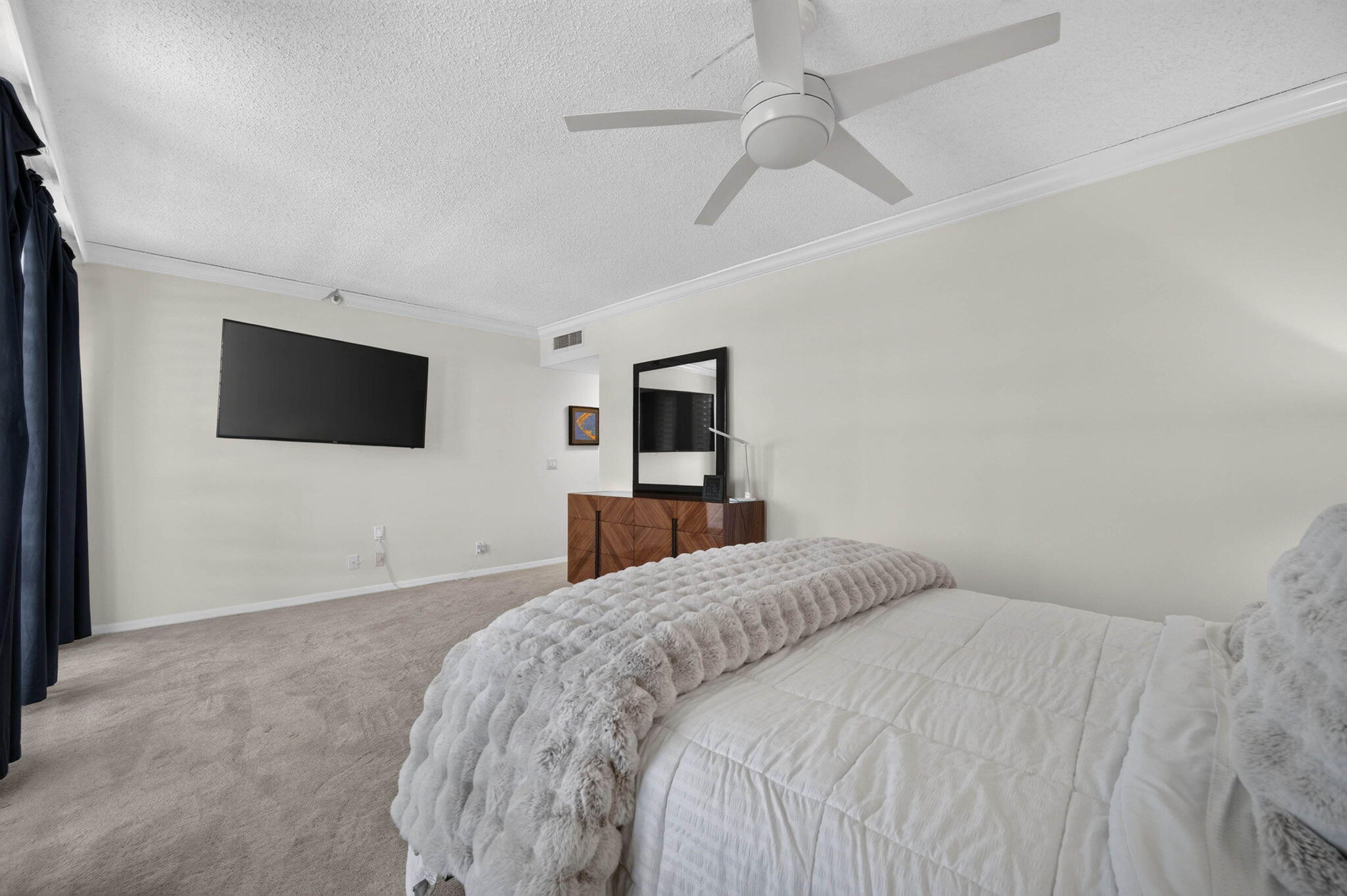 1500 S Ocean Boulevard 205