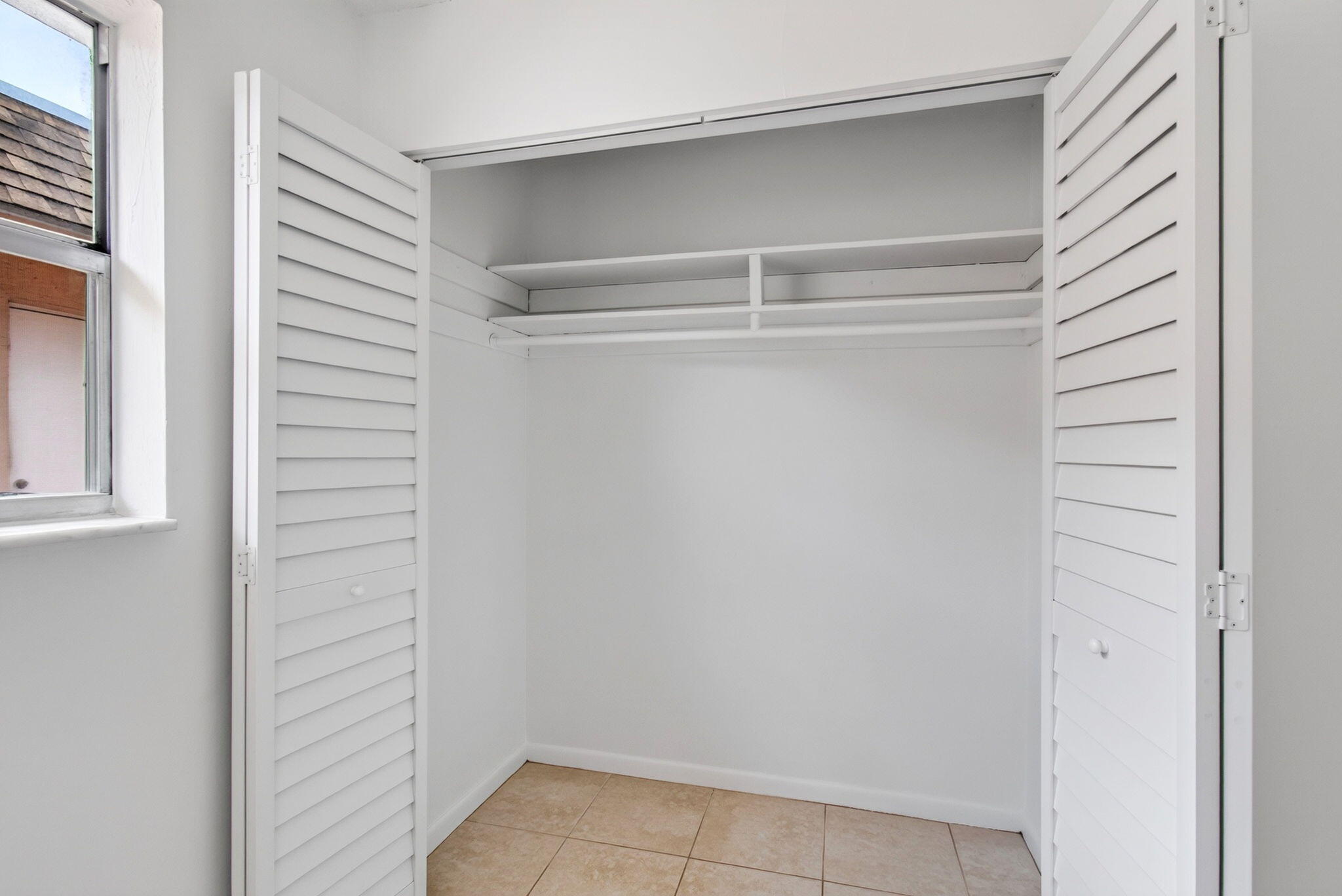450 SW 2ND Avenue 205