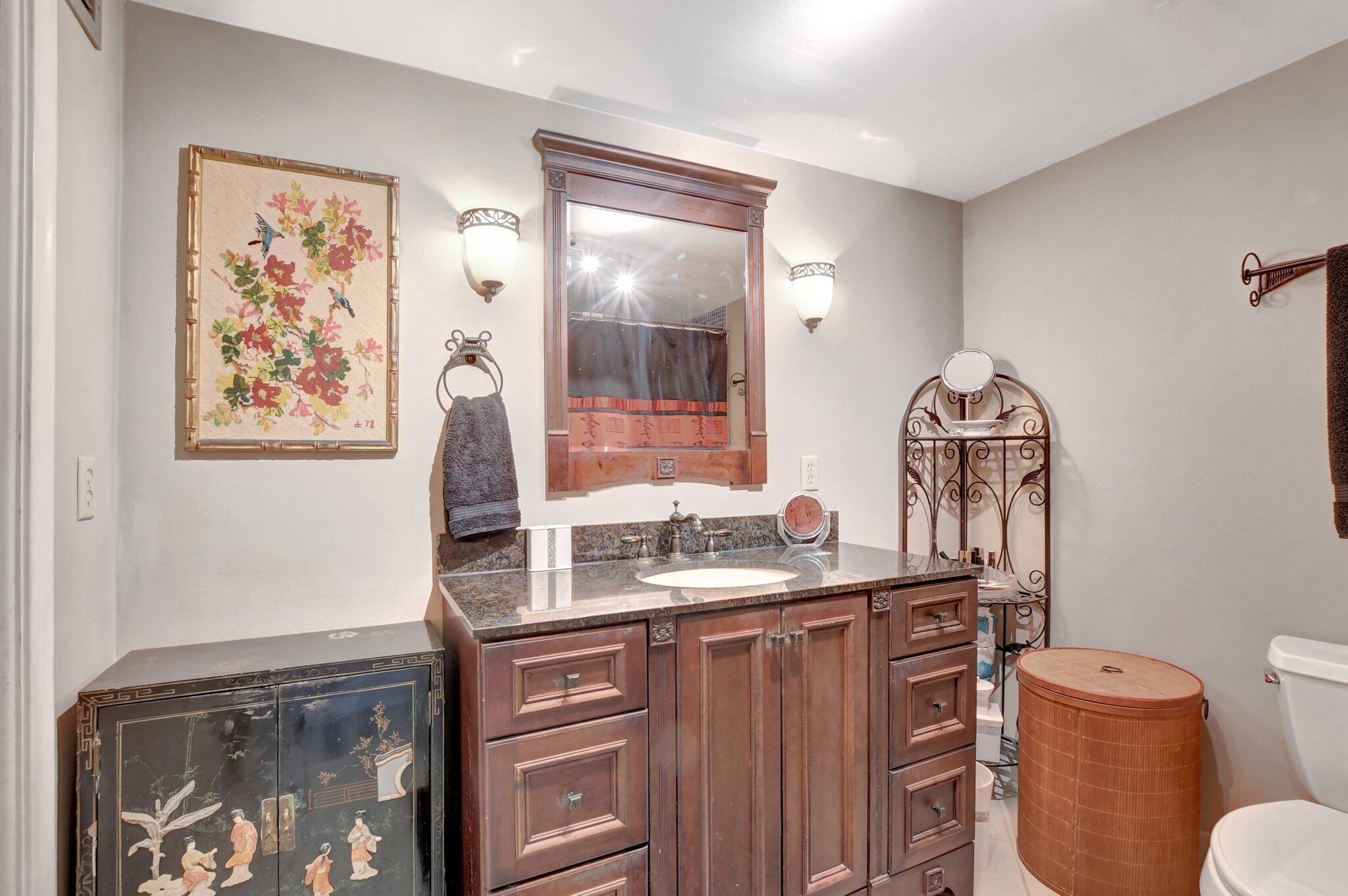 1180 S OCEAN Boulevard 0025