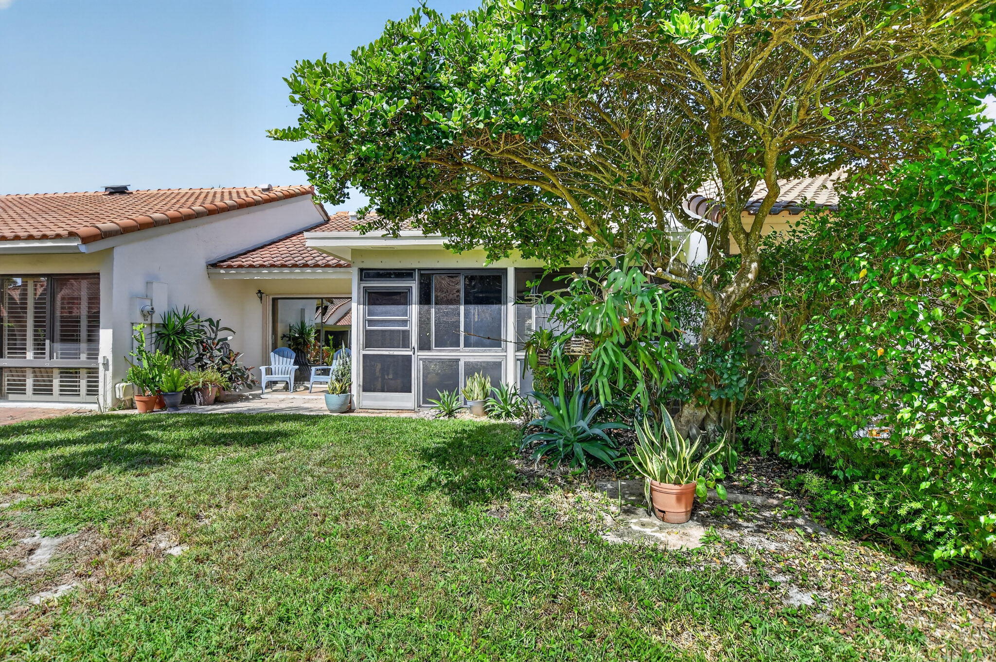 21616 Guadalajara Avenue
