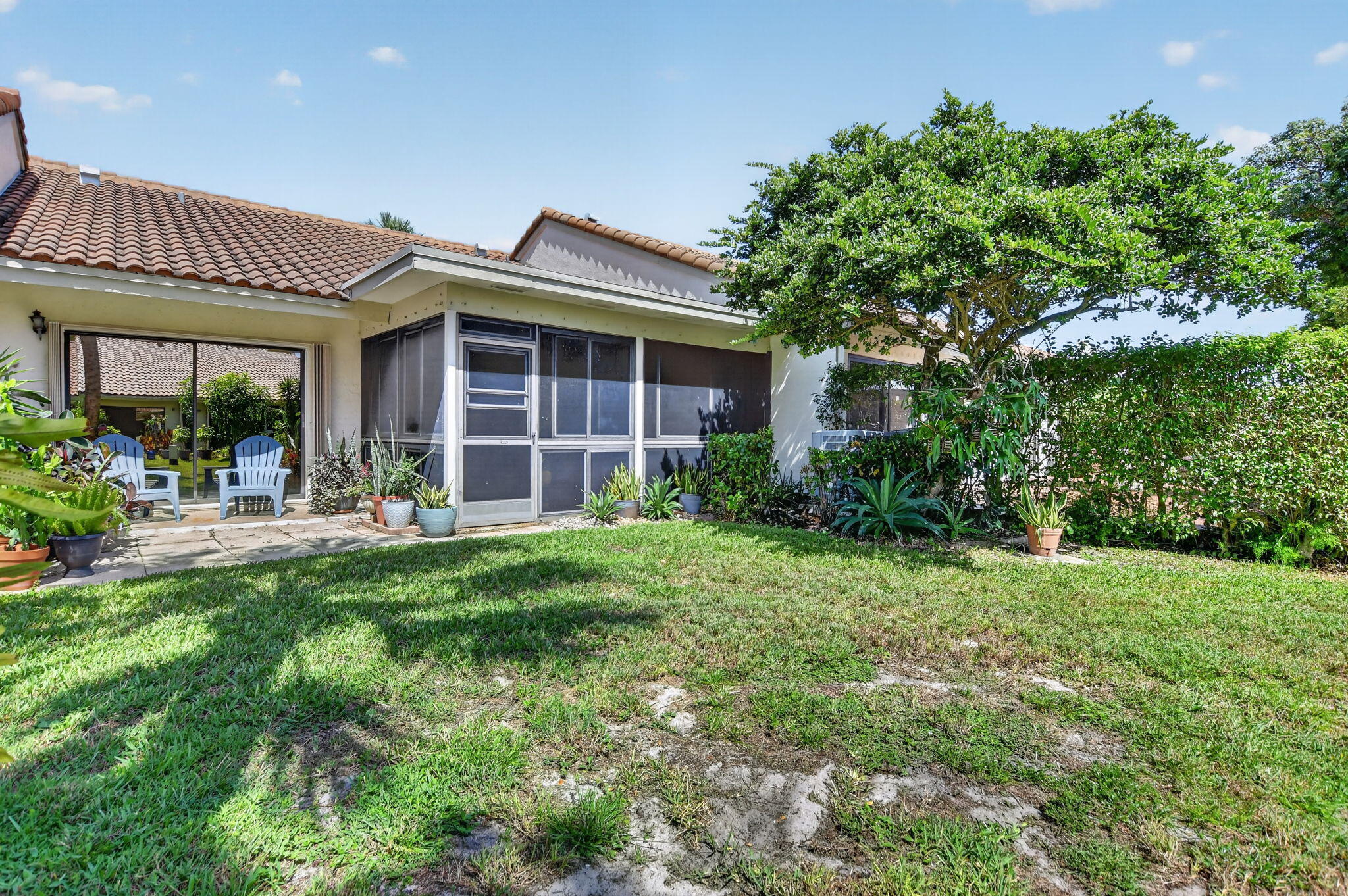 21616 Guadalajara Avenue