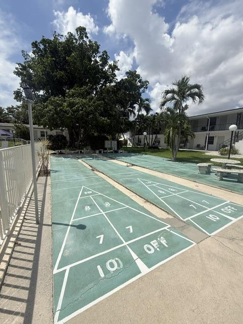 2060 NE 1ST Street 9