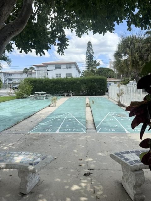 2060 NE 1ST Street 9