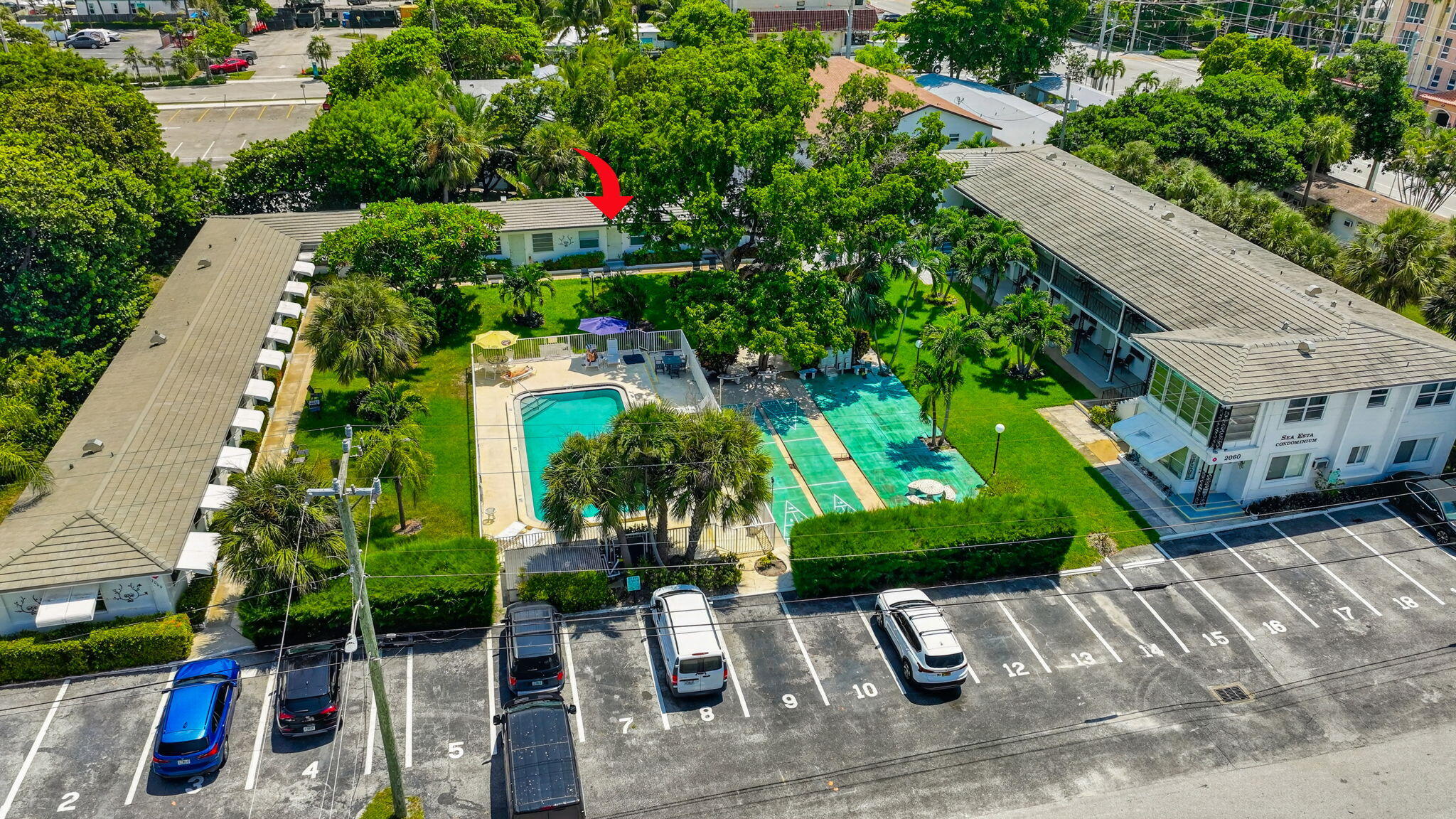 2060 NE 1ST Street 9