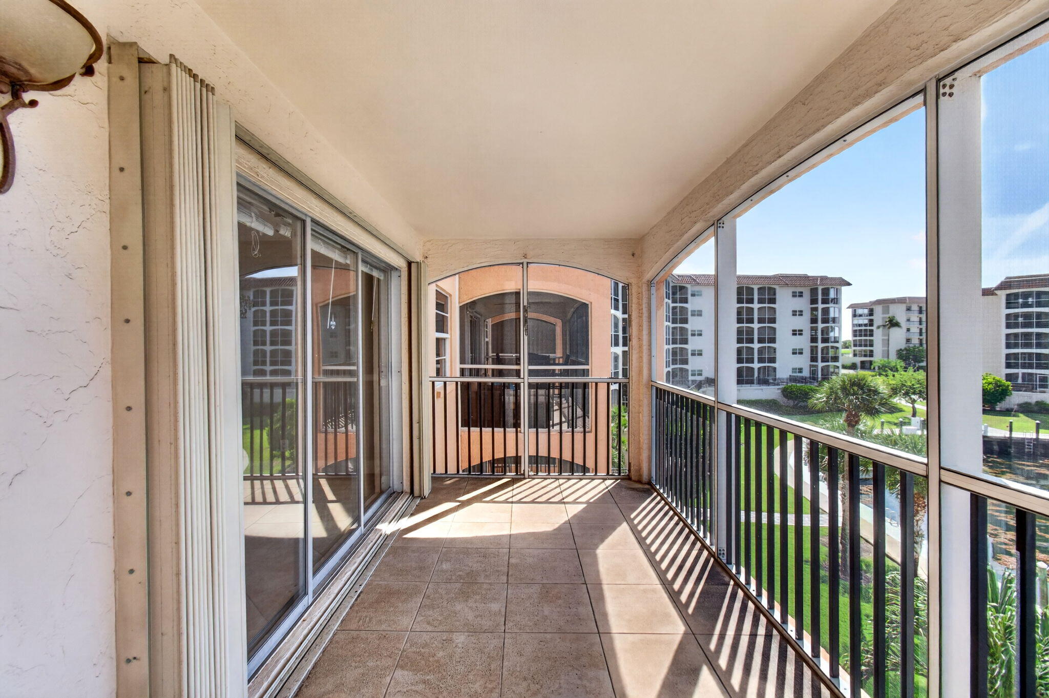 2871 N OCEAN Boulevard N V345