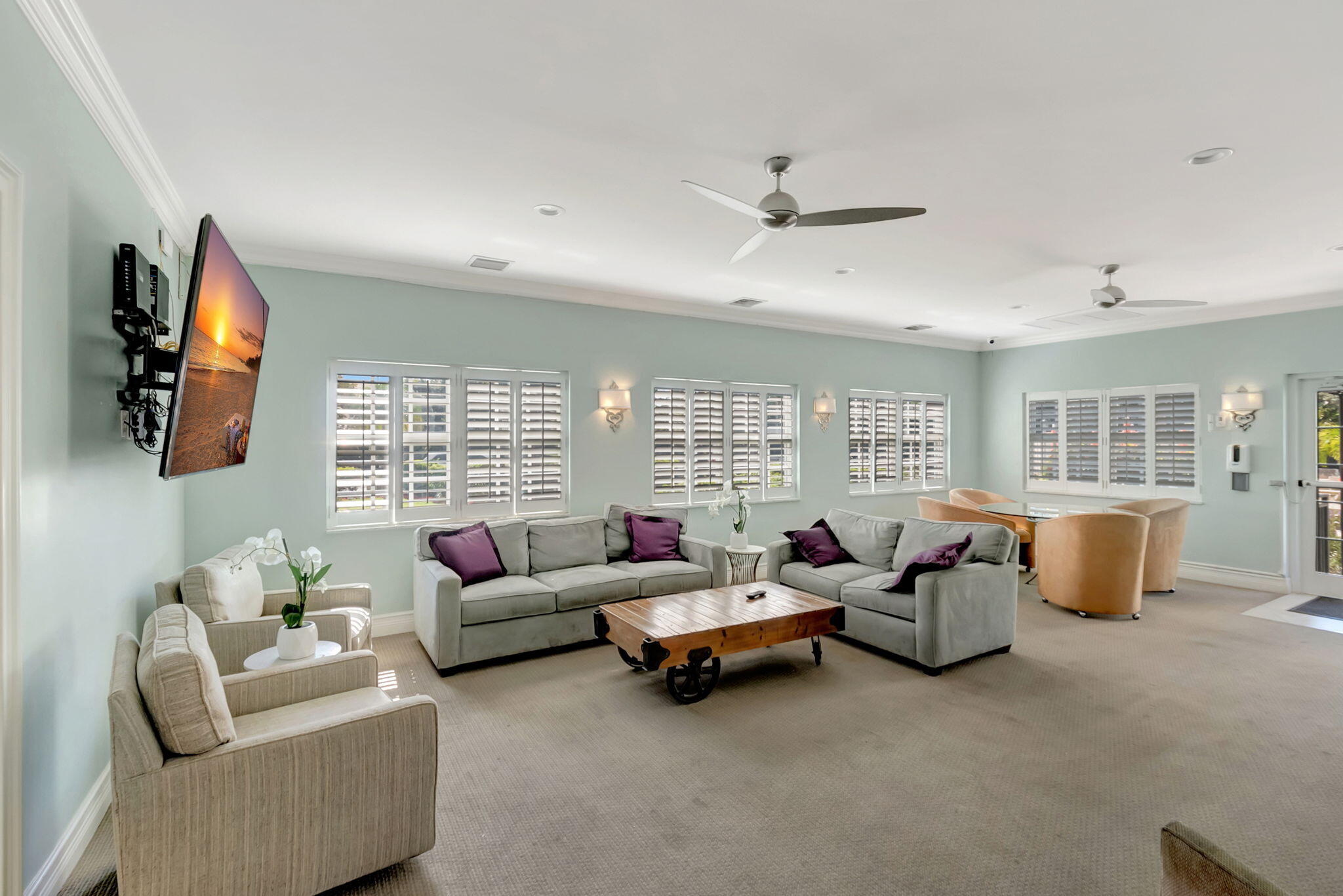 2871 N OCEAN Boulevard N V345