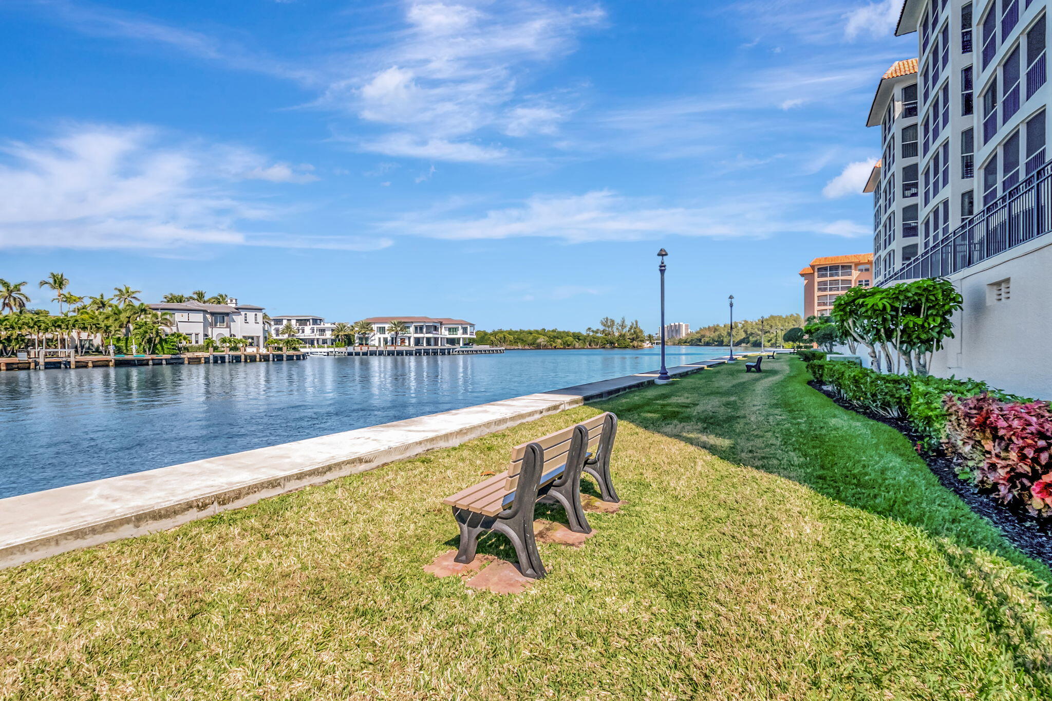 2871 N OCEAN Boulevard N V345