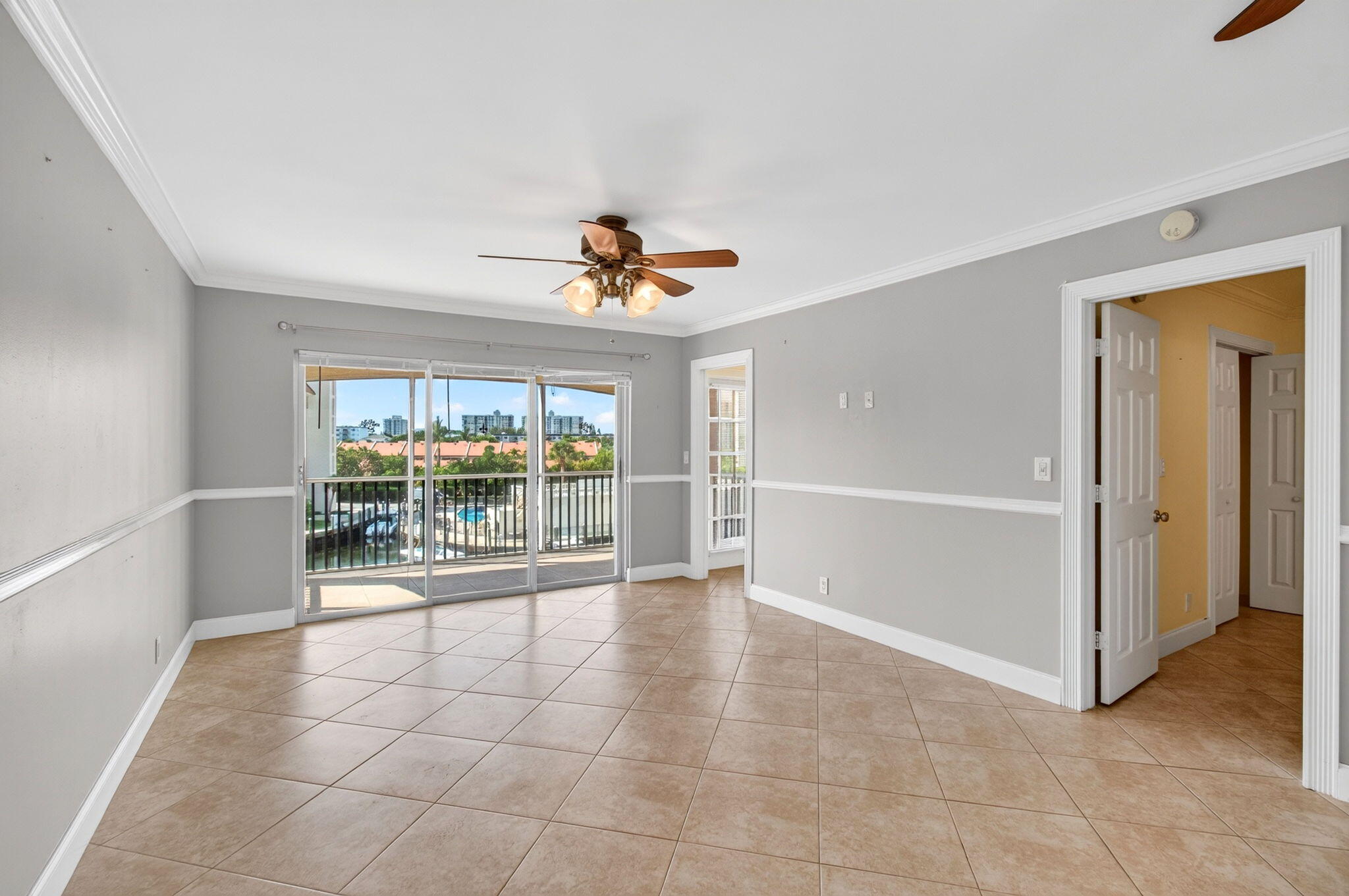 2871 N OCEAN Boulevard N V345