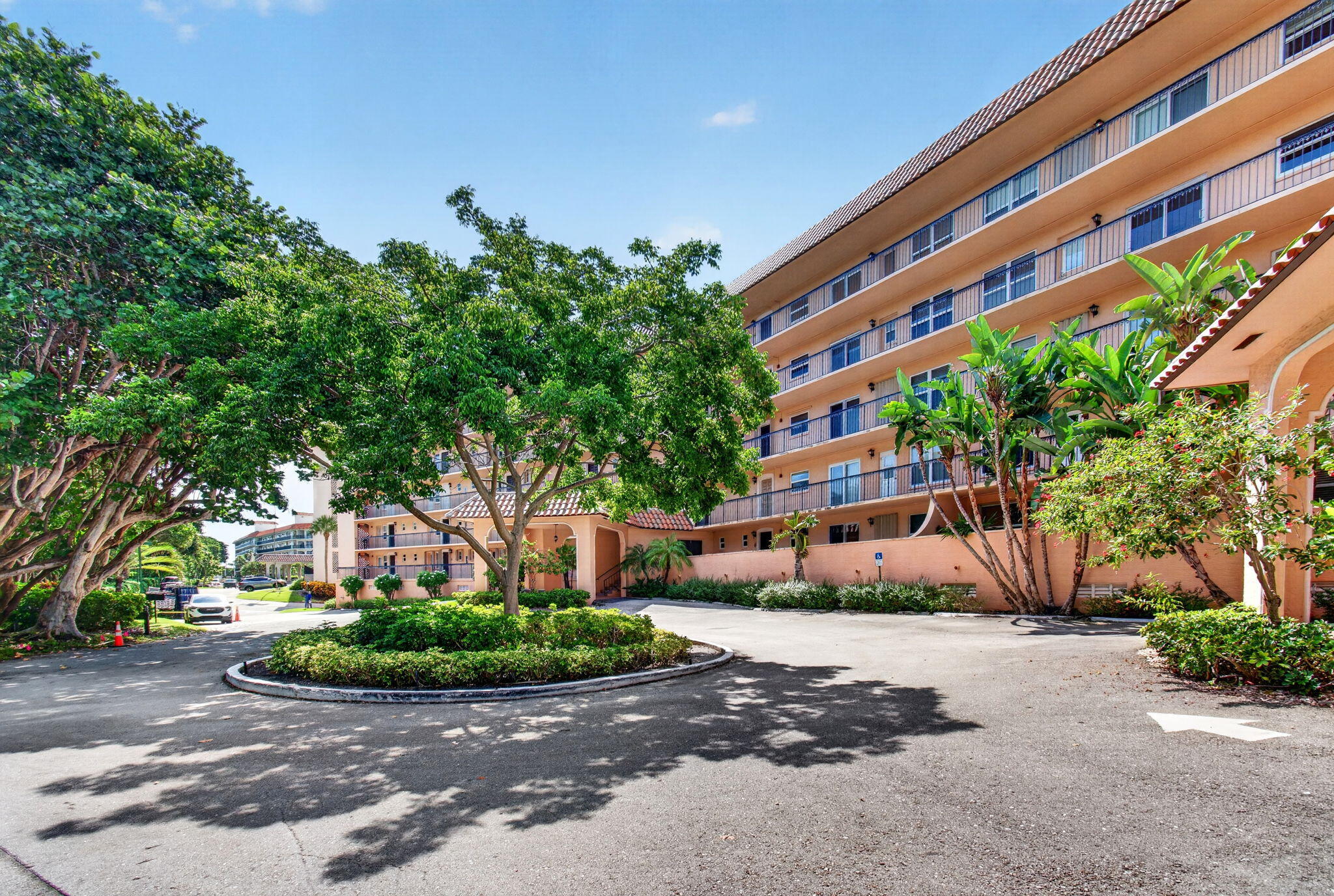 2871 N OCEAN Boulevard N V345