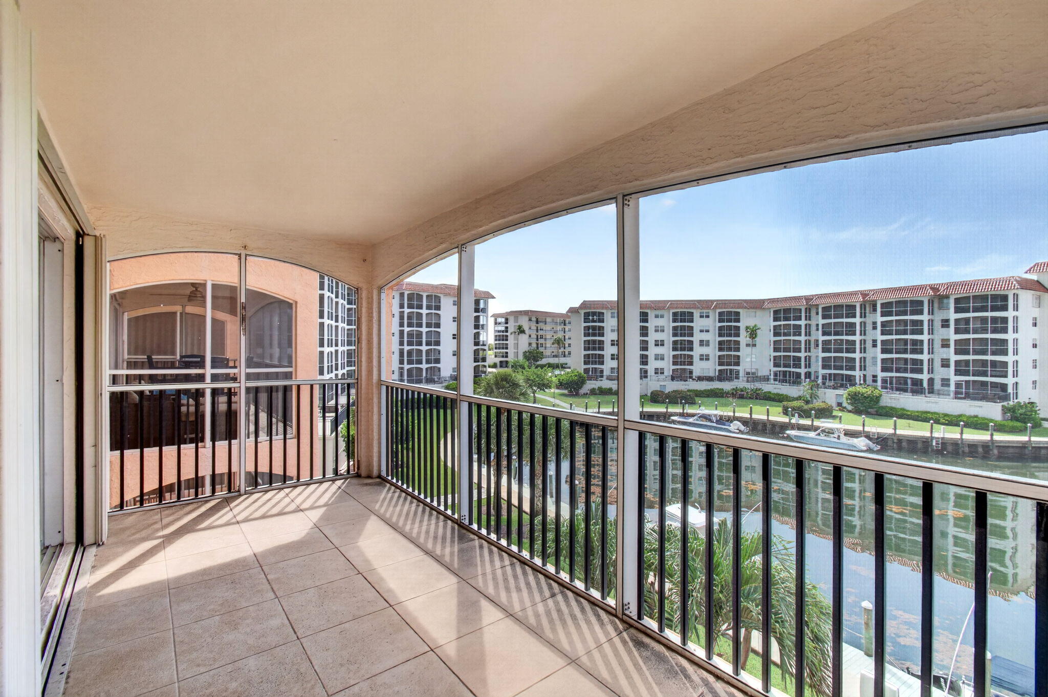 2871 N OCEAN Boulevard N V345
