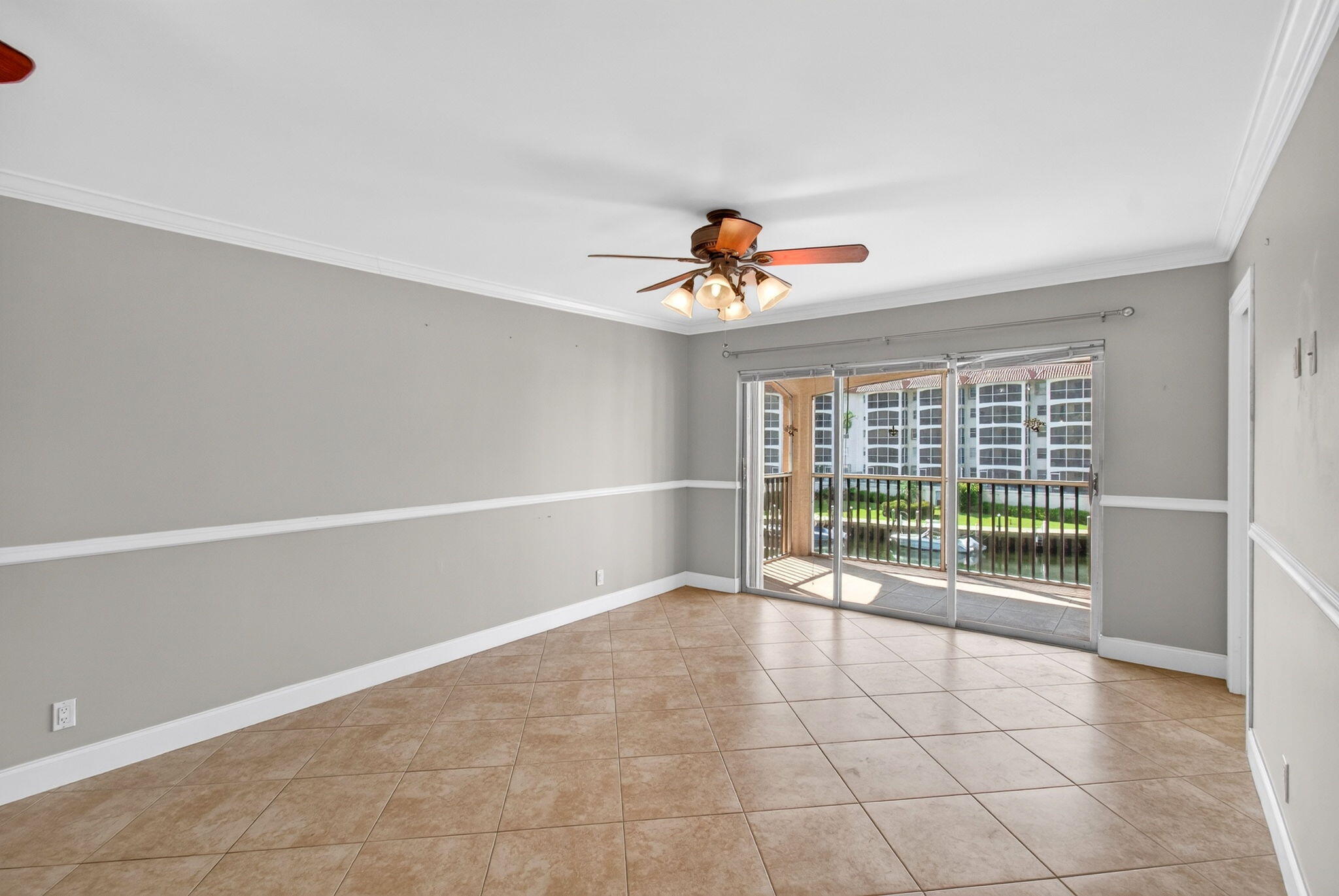 2871 N OCEAN Boulevard N V345