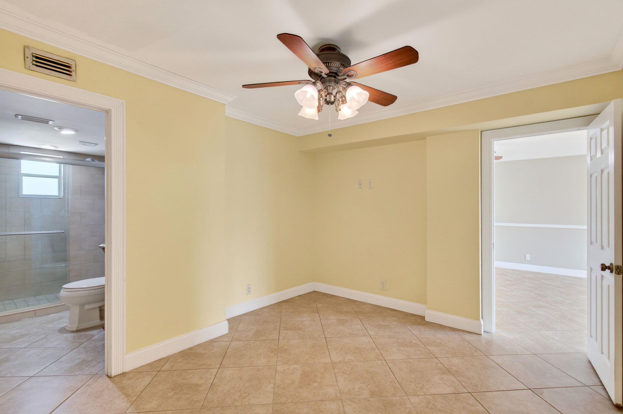 2871 N OCEAN Boulevard N V345