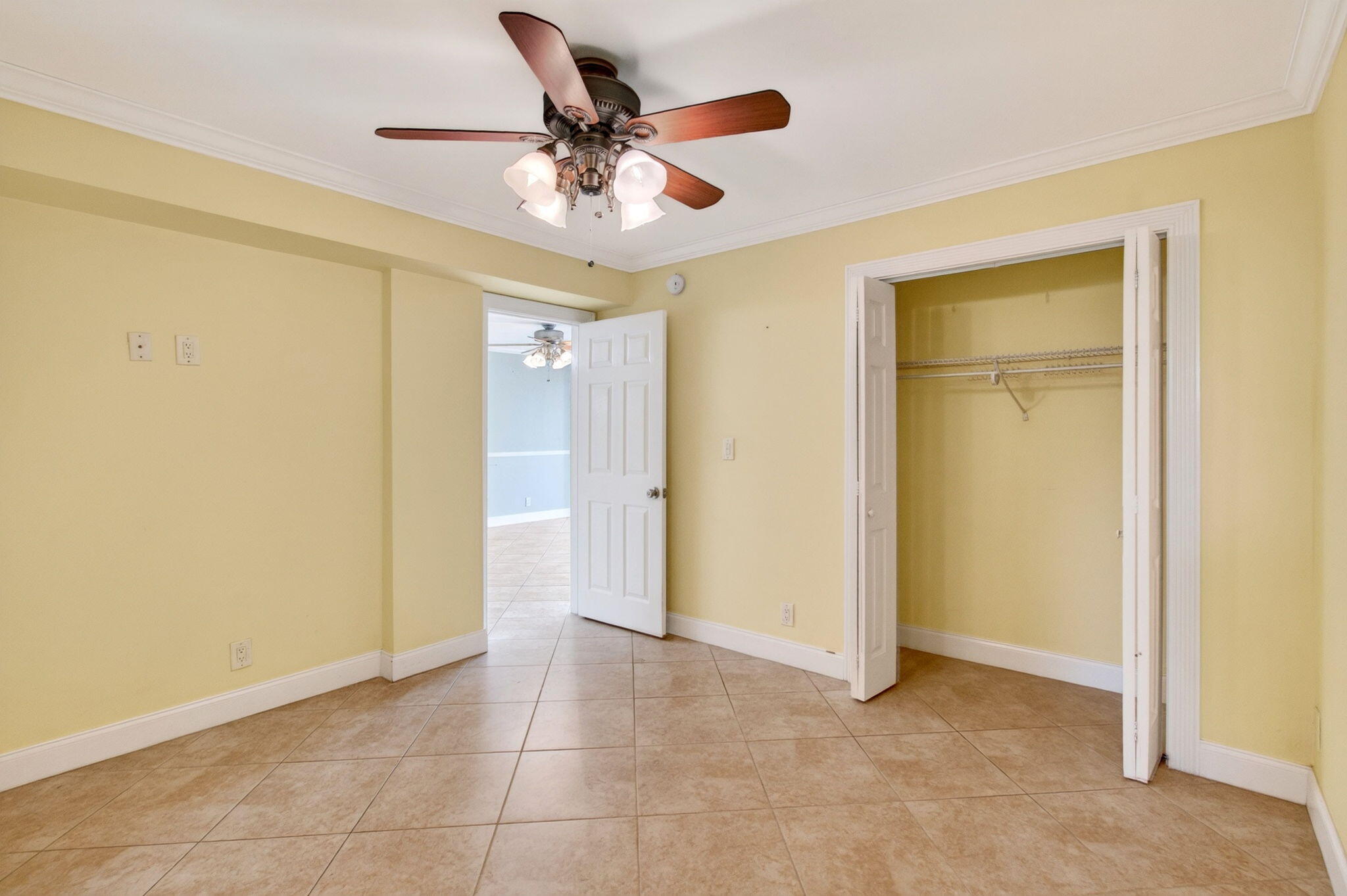 2871 N OCEAN Boulevard N V345