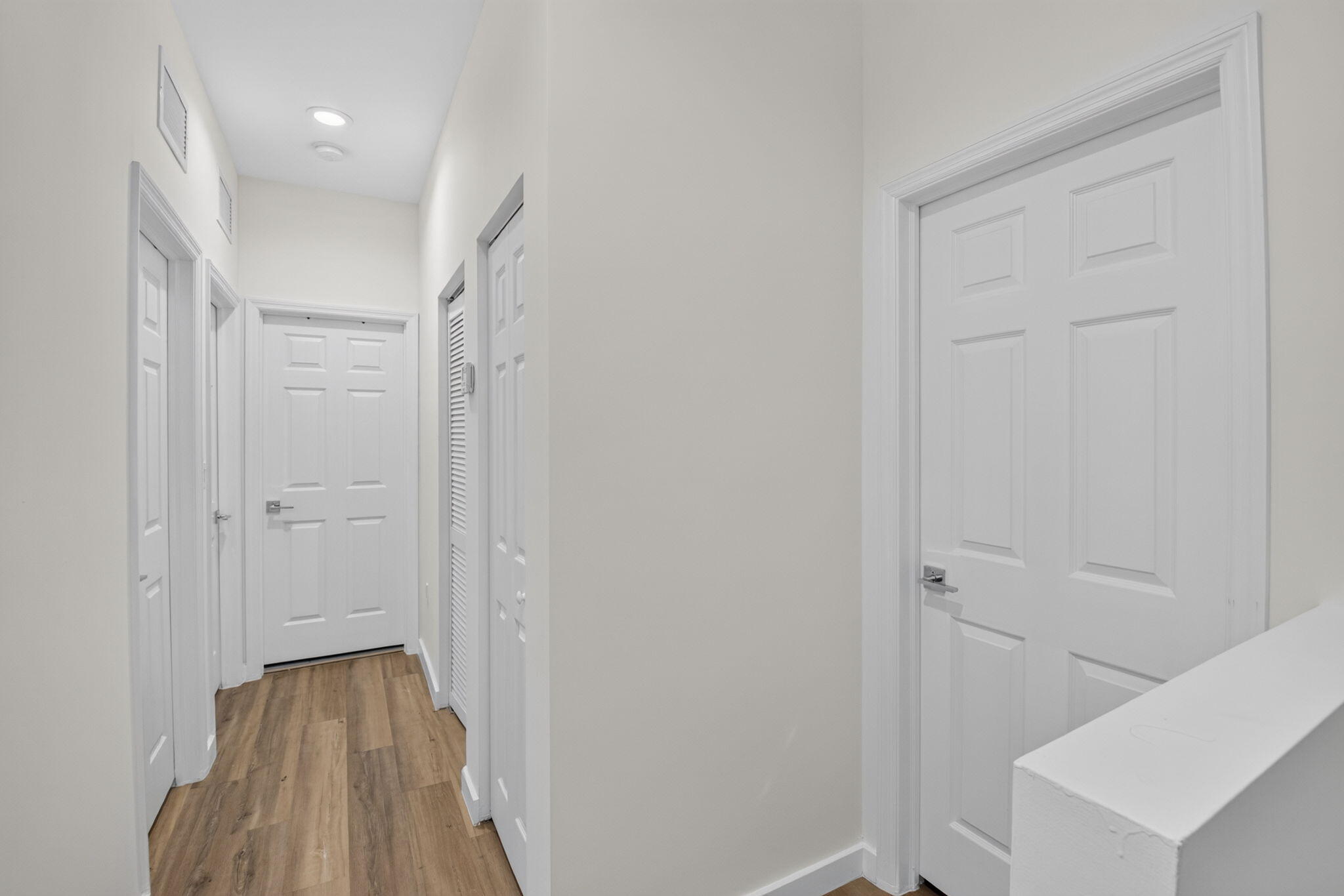 1030 CRYSTAL Way 103