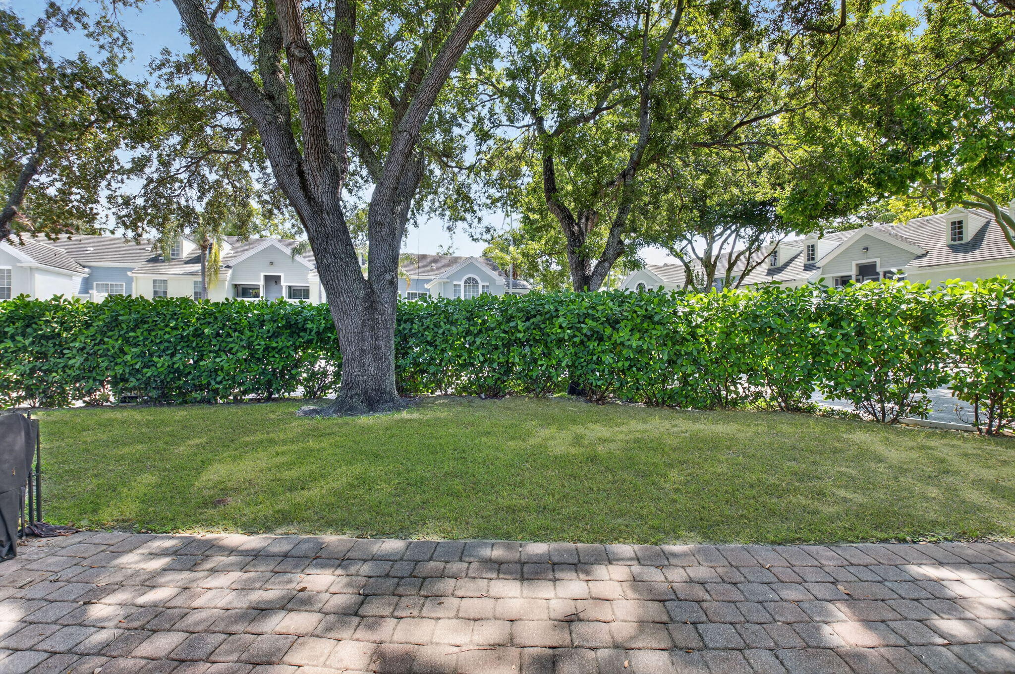 1030 CRYSTAL Way 103
