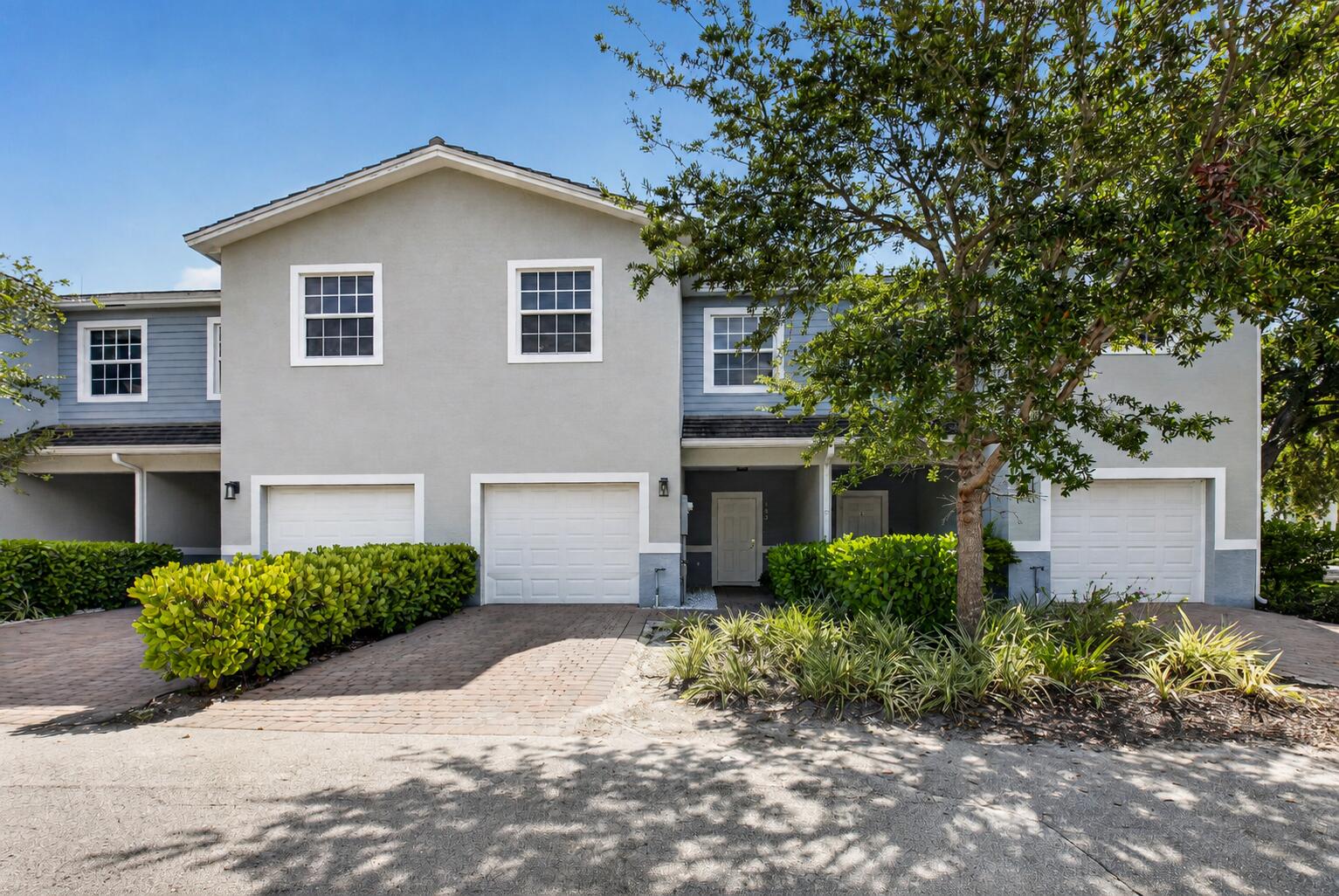 1030 CRYSTAL Way 103