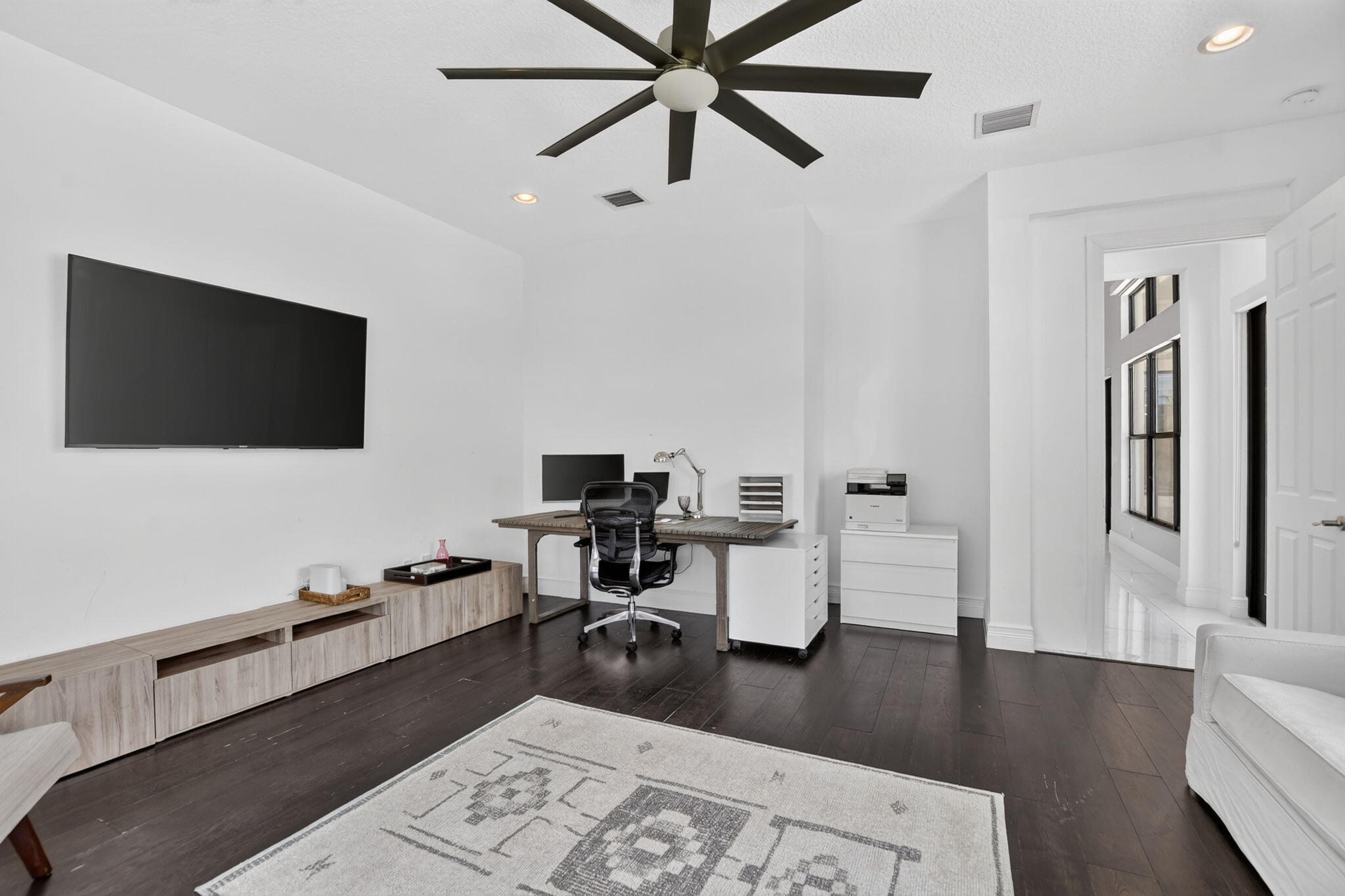 16740 STRASBOURG Lane