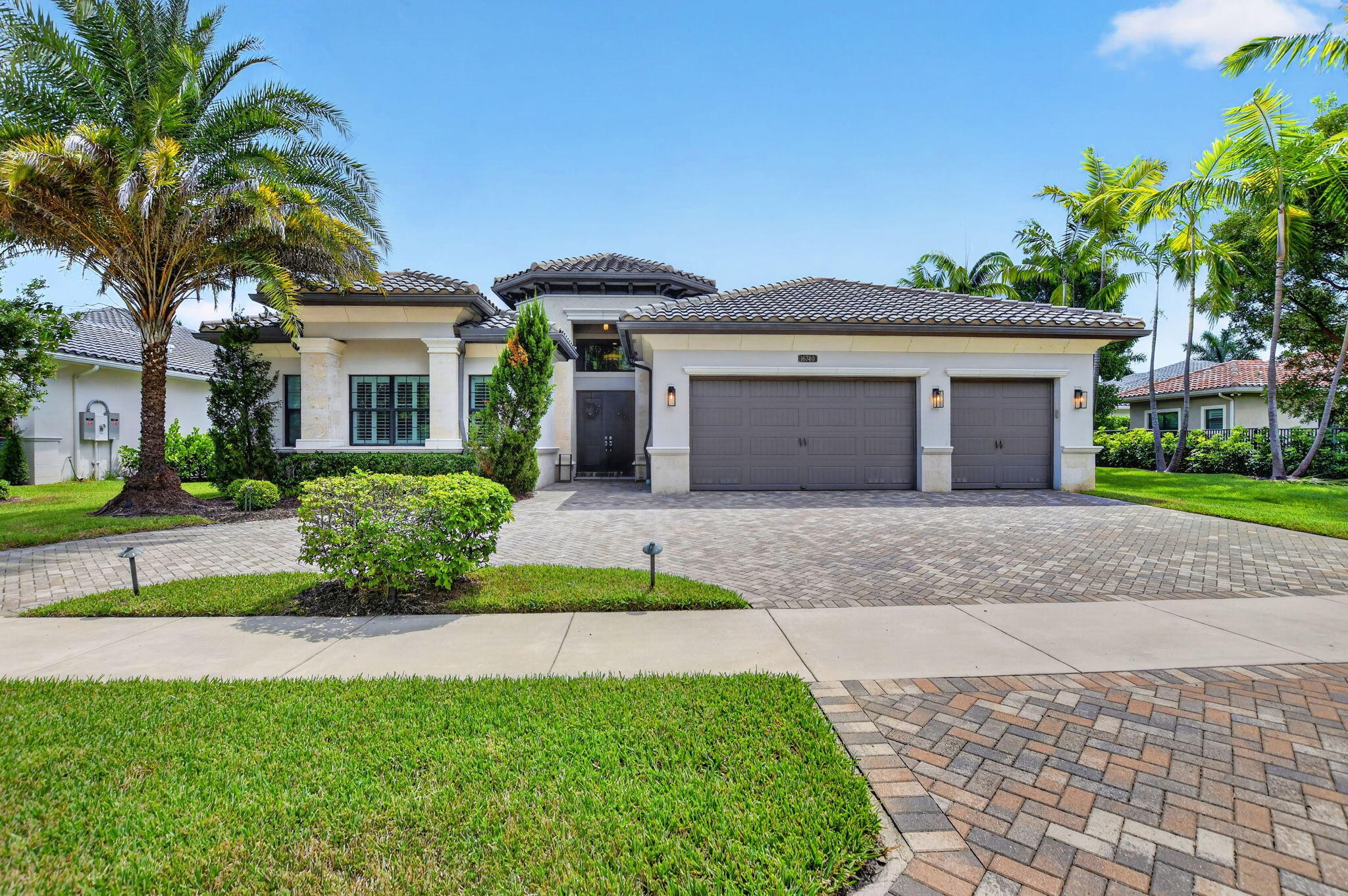 16740 STRASBOURG Lane