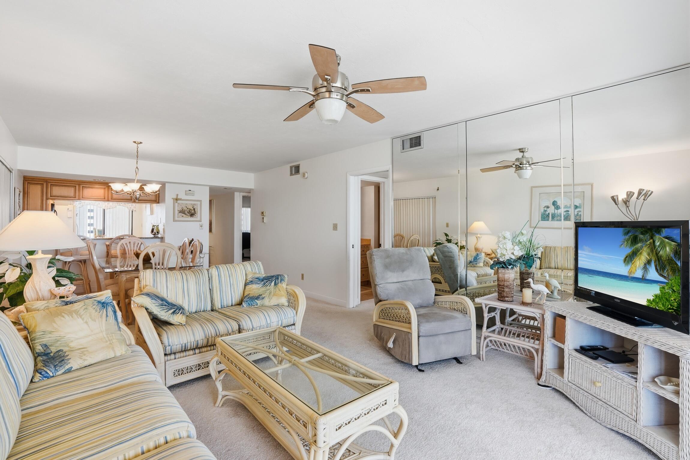 8402 Estero Boulevard Apt 405