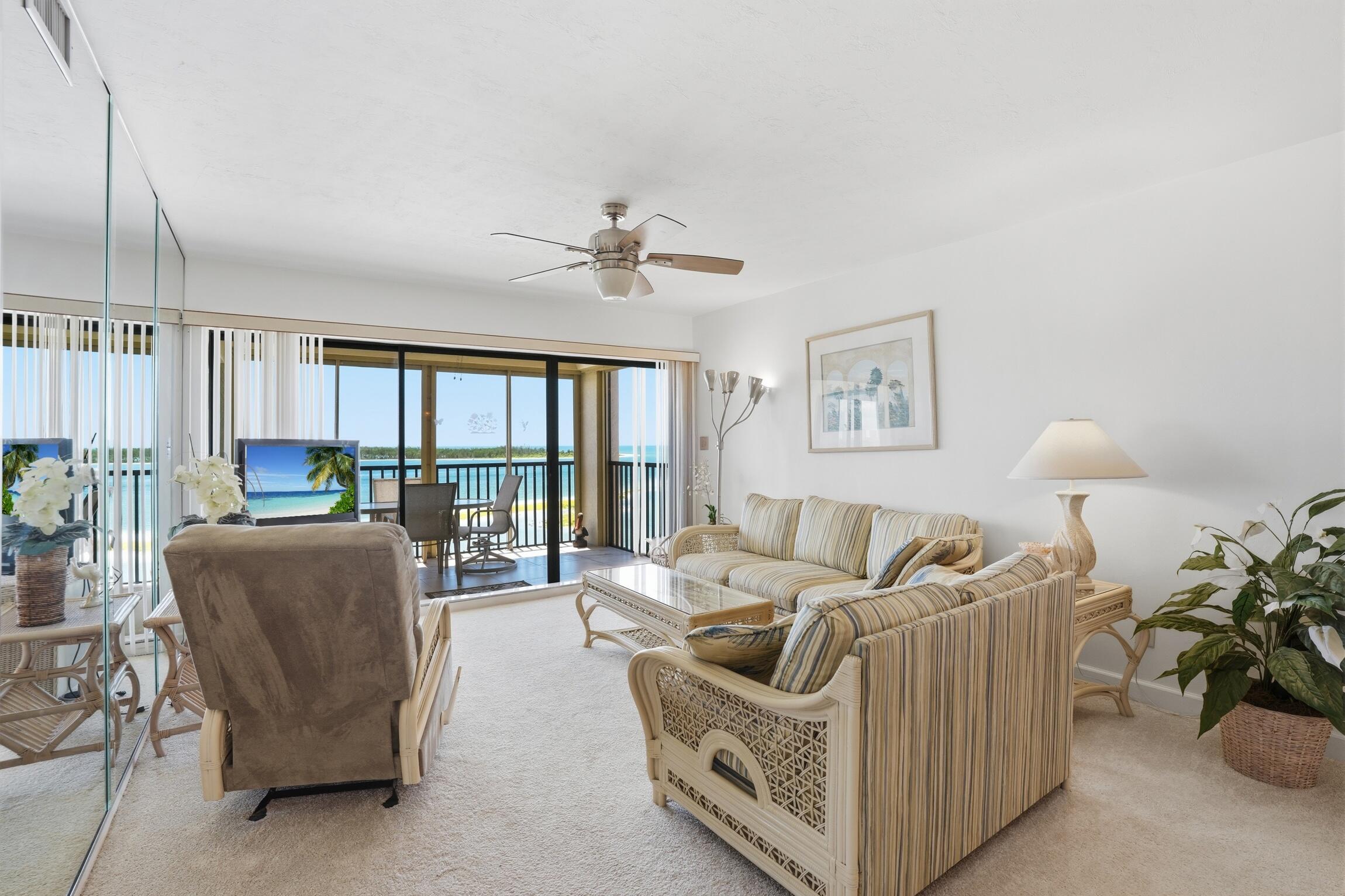 8402 Estero Boulevard Apt 405