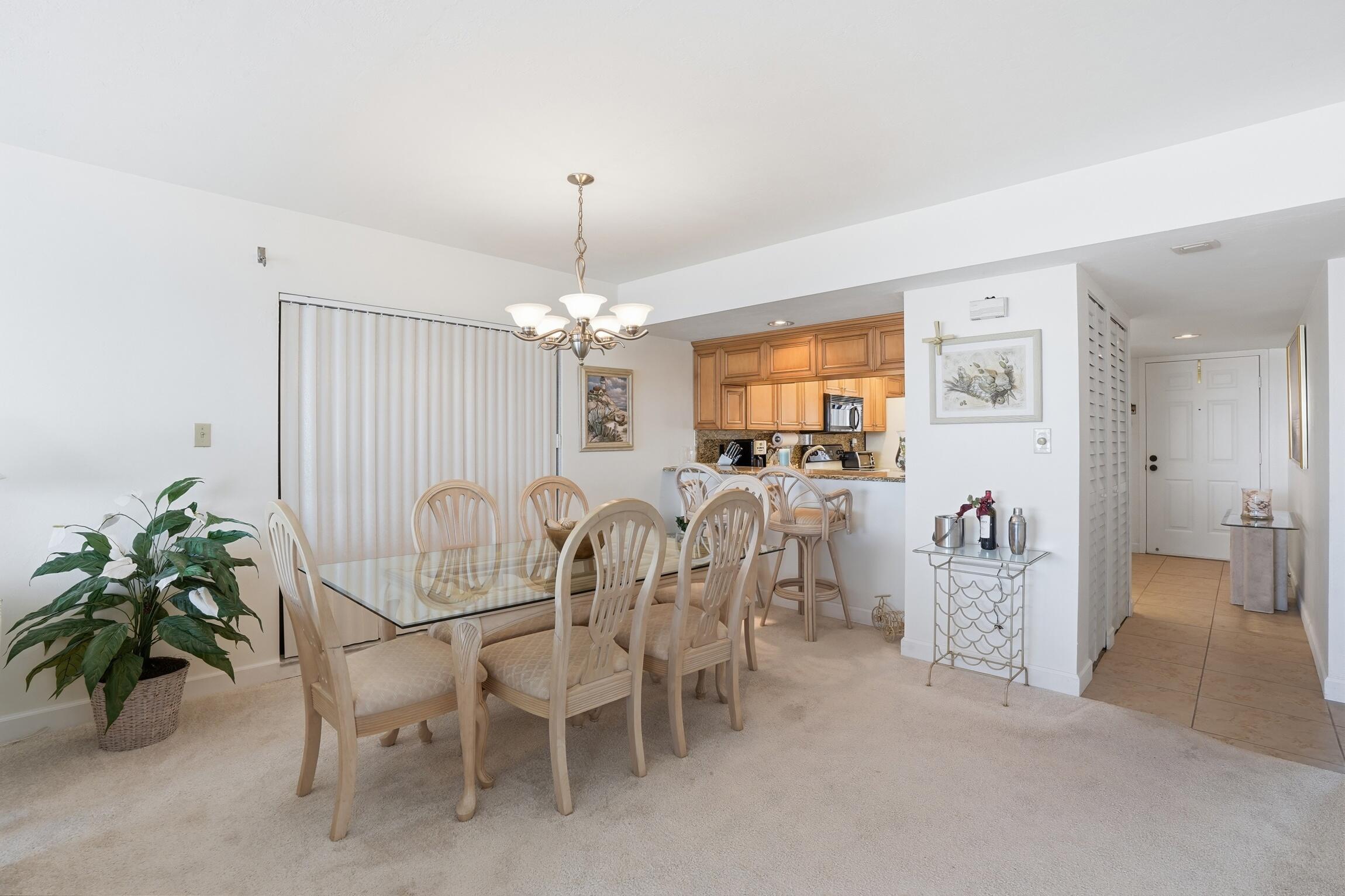 8402 Estero Boulevard Apt 405