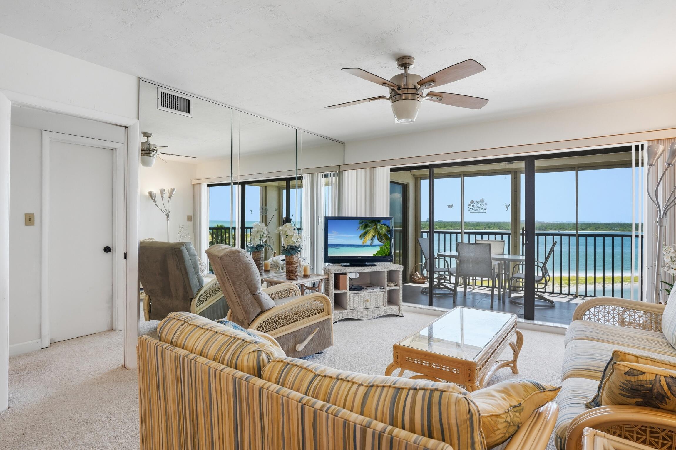 8402 Estero Boulevard Apt 405