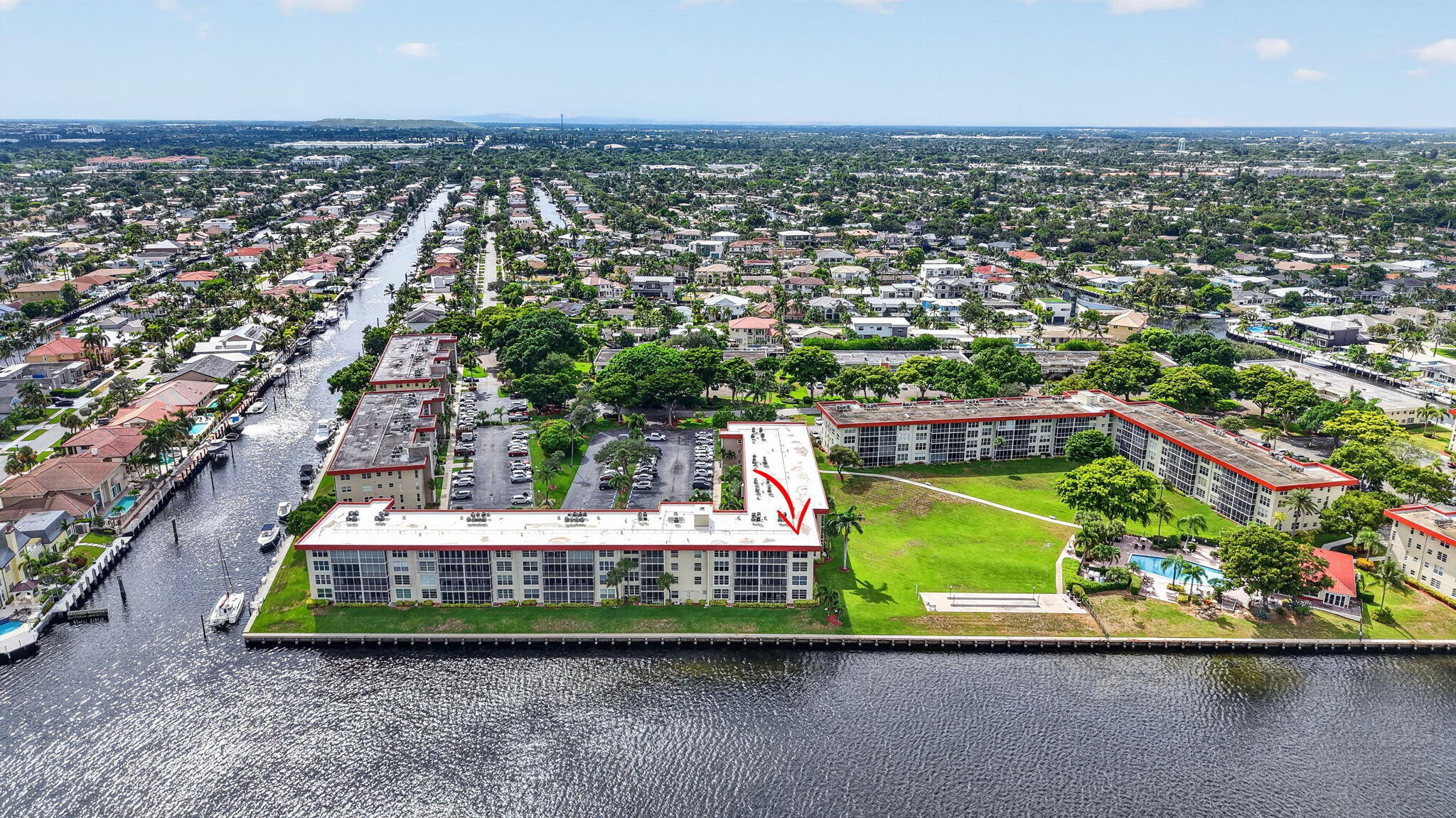 3100 NE 48TH Court 409