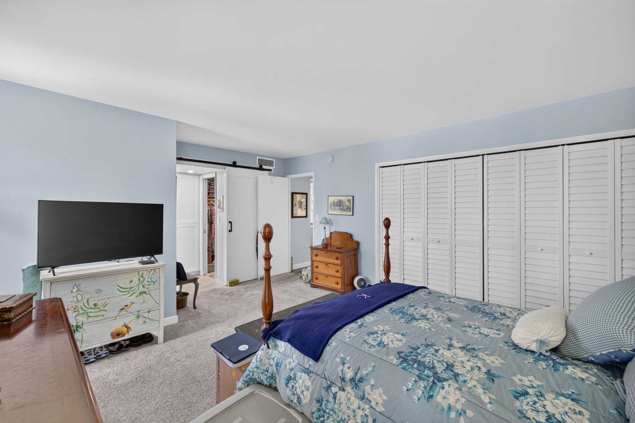 3100 NE 48TH Court 409
