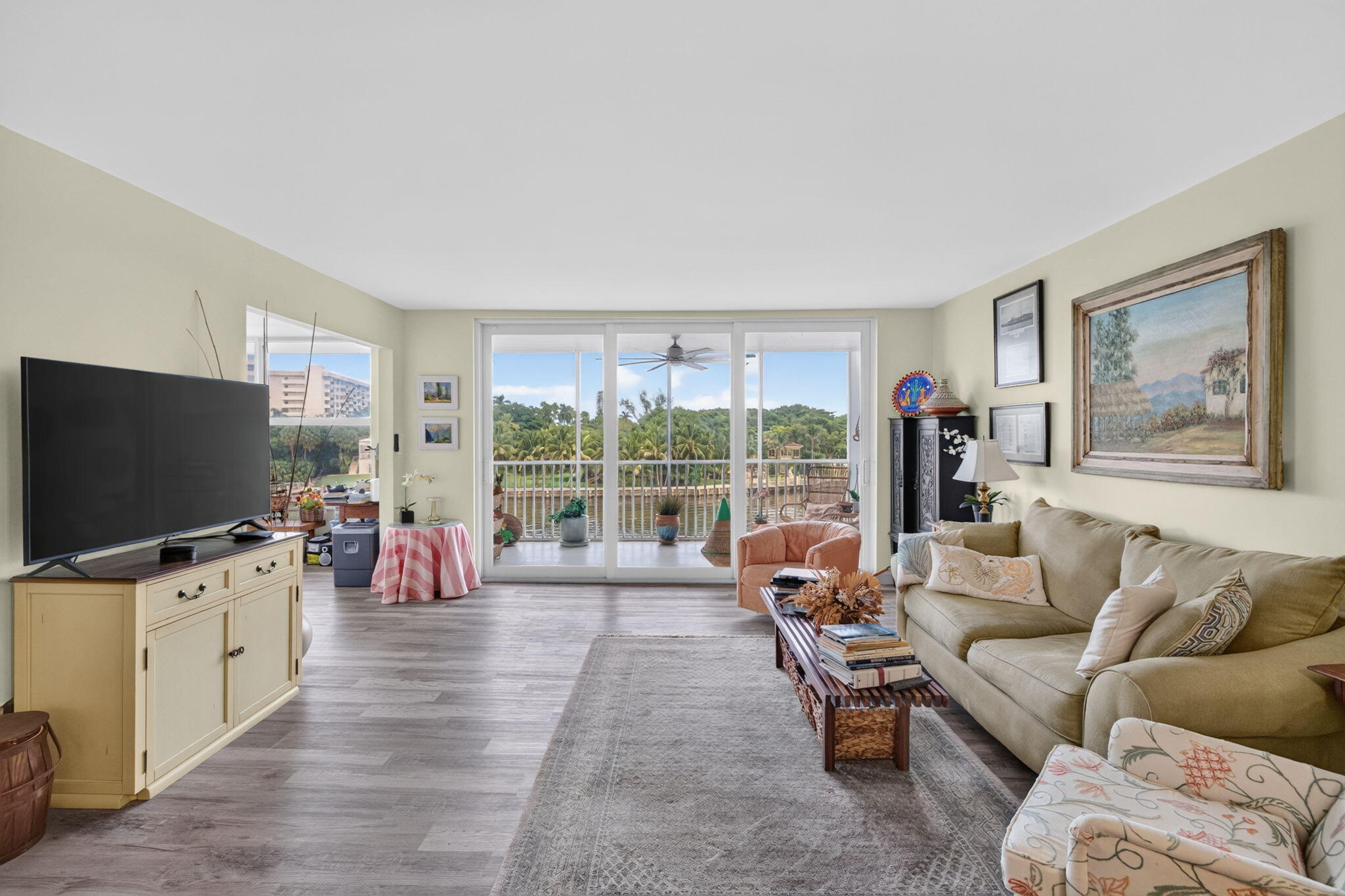 3100 NE 48TH Court 409