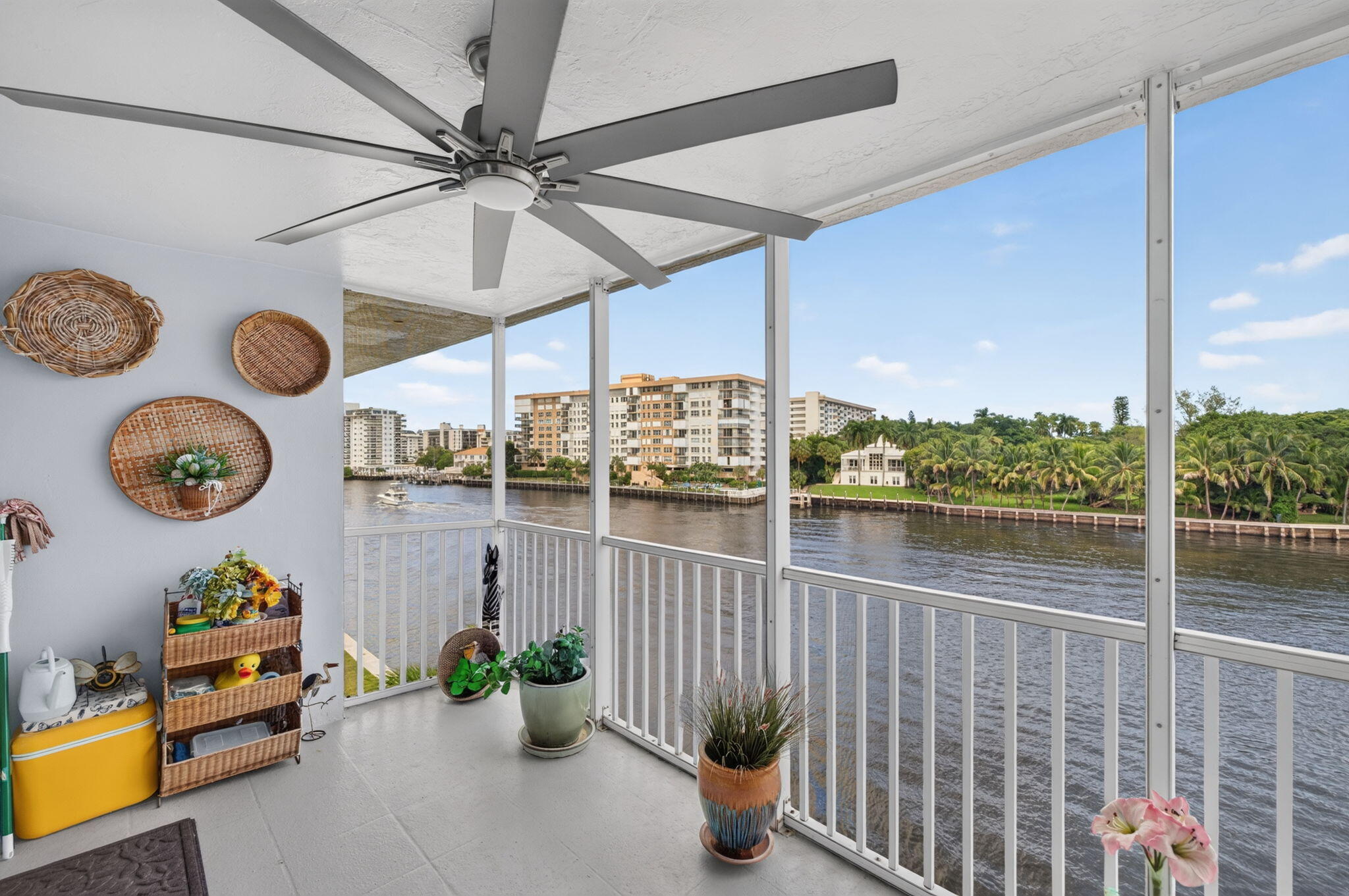 3100 NE 48TH Court 409