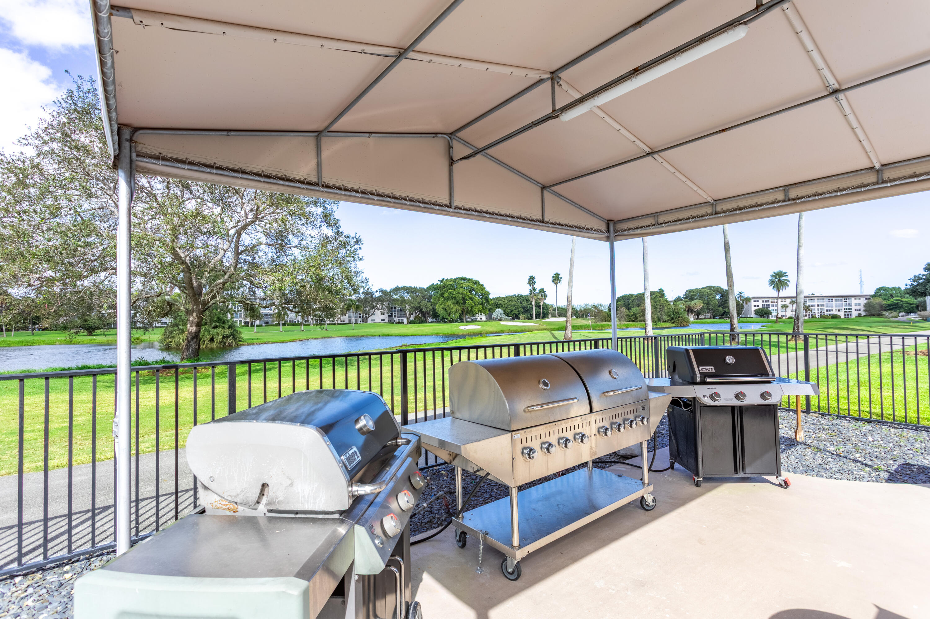 4602 NE MARTINIQUE Way H2