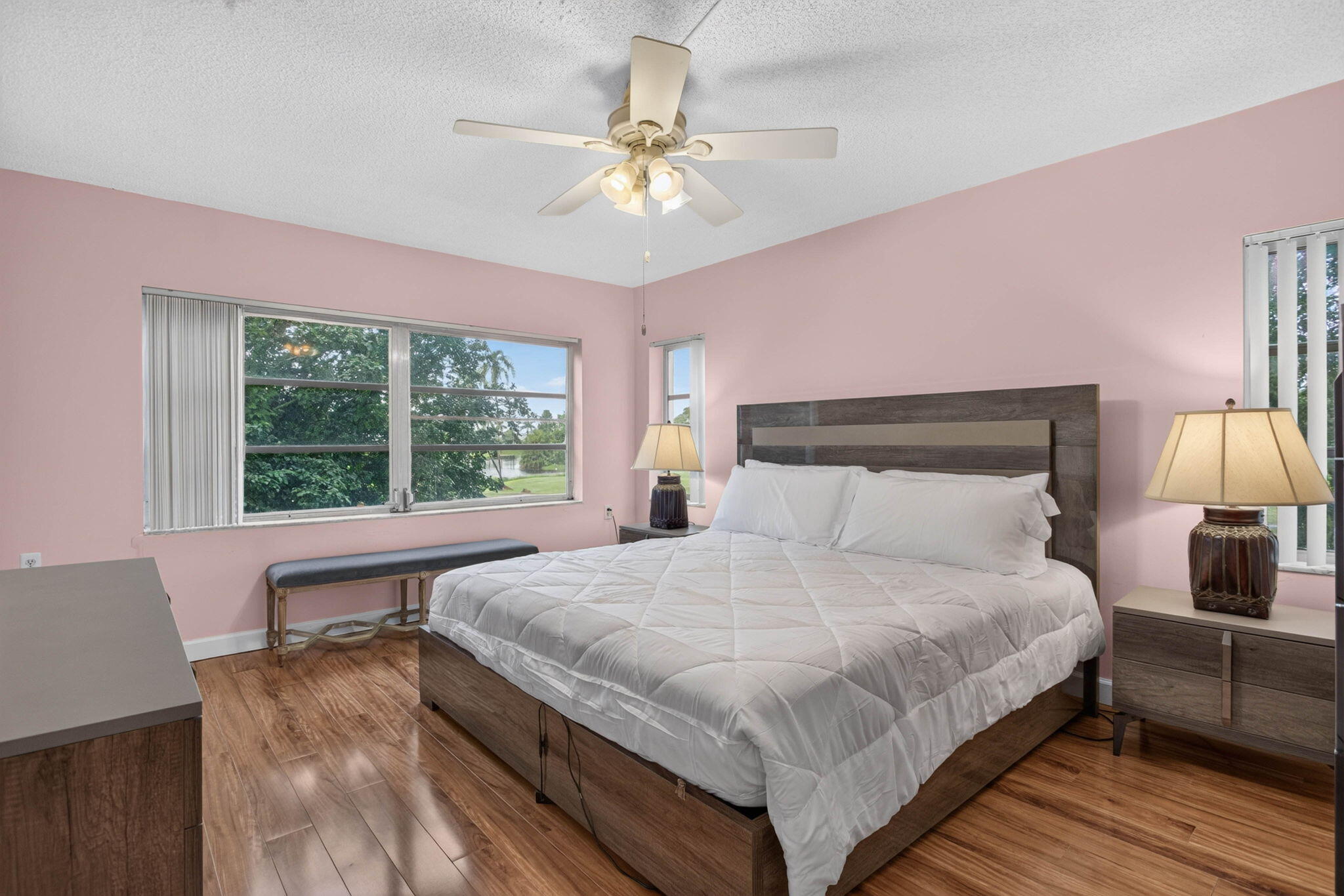 4602 NE MARTINIQUE Way H2
