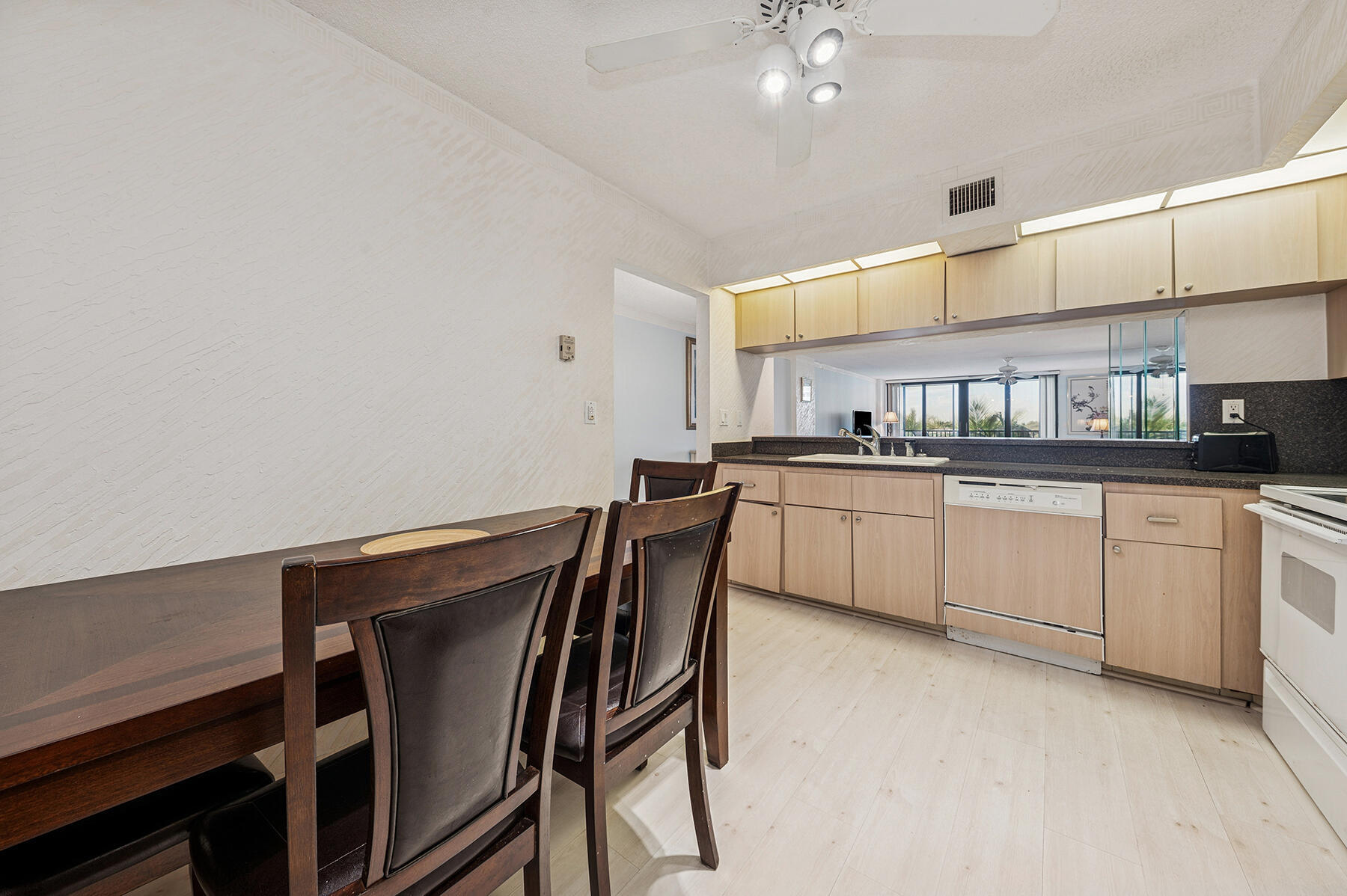 3400 S Ocean Boulevard 4h