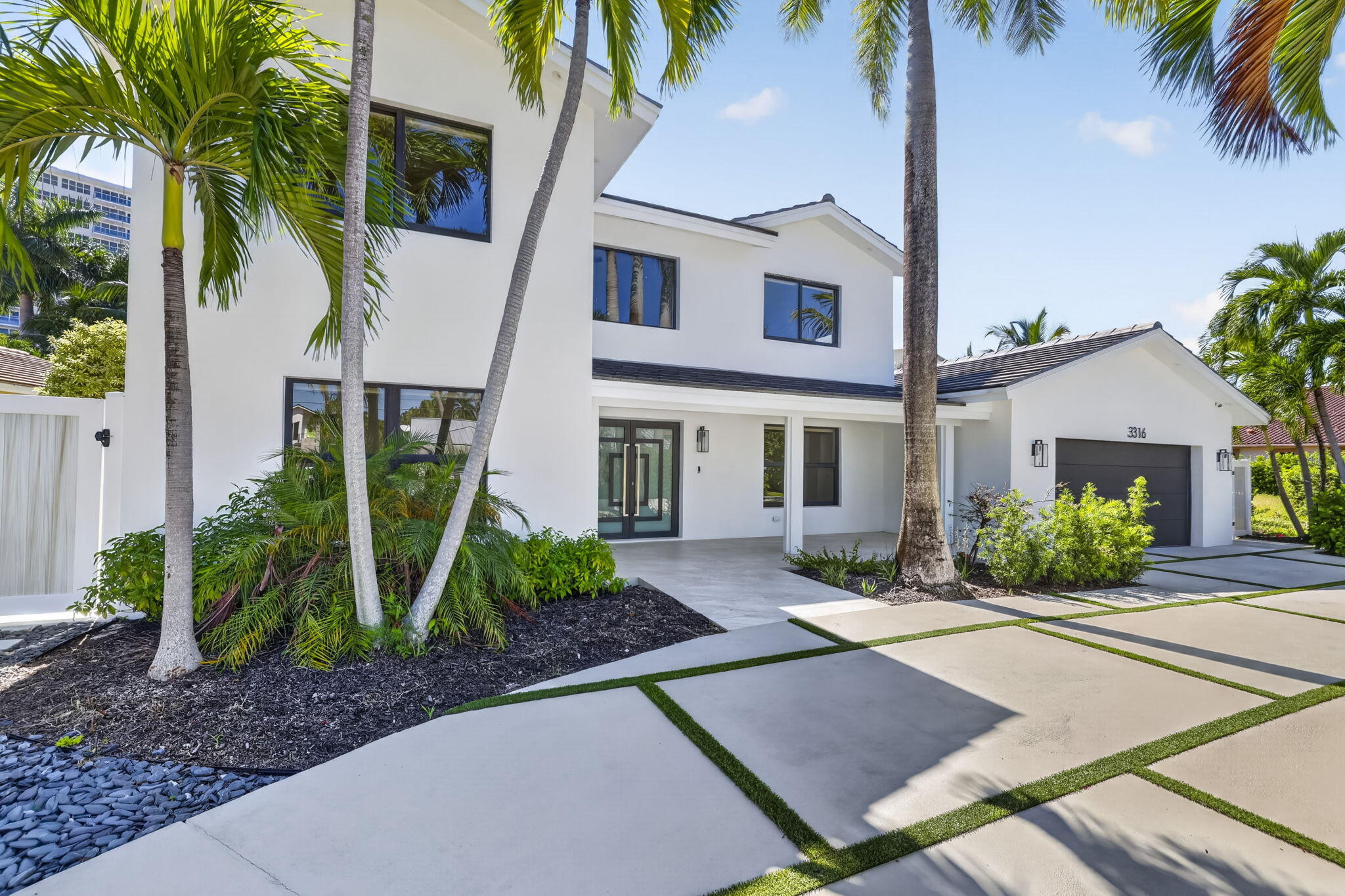3316 NE 37TH Street