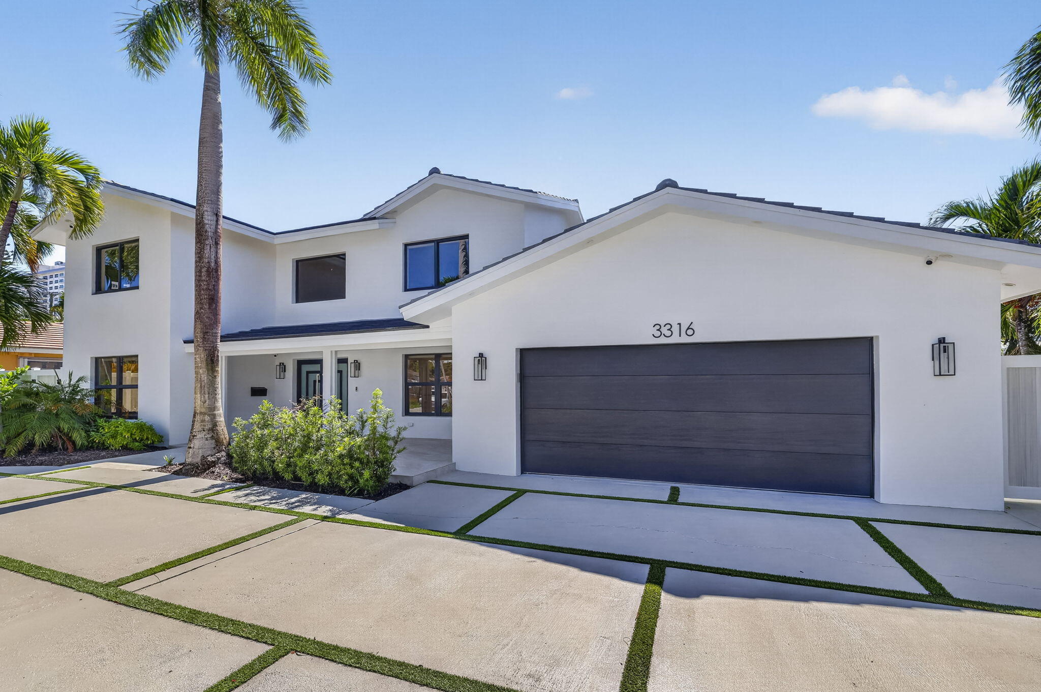 3316 NE 37TH Street