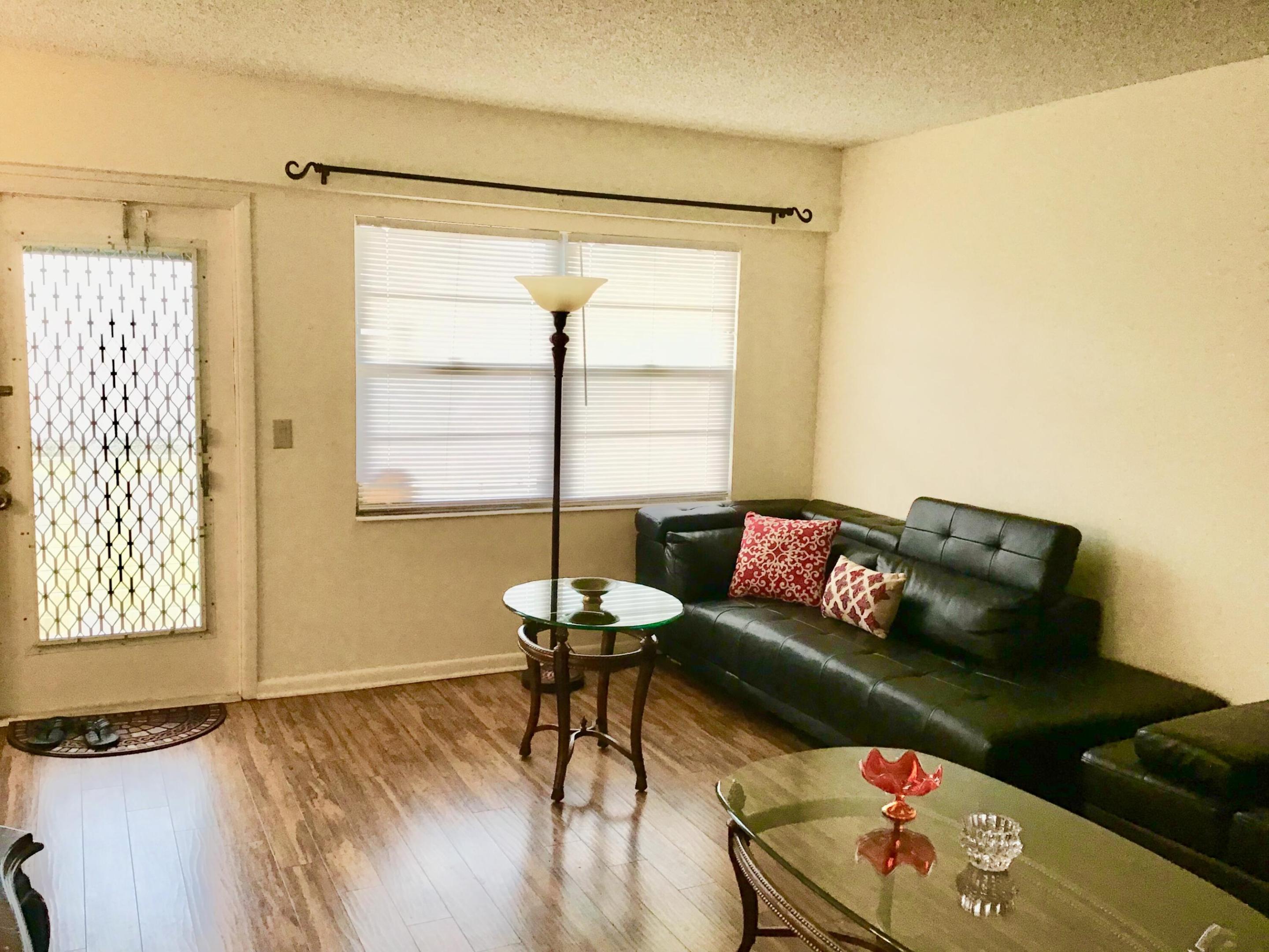 542 MANSFIELD M