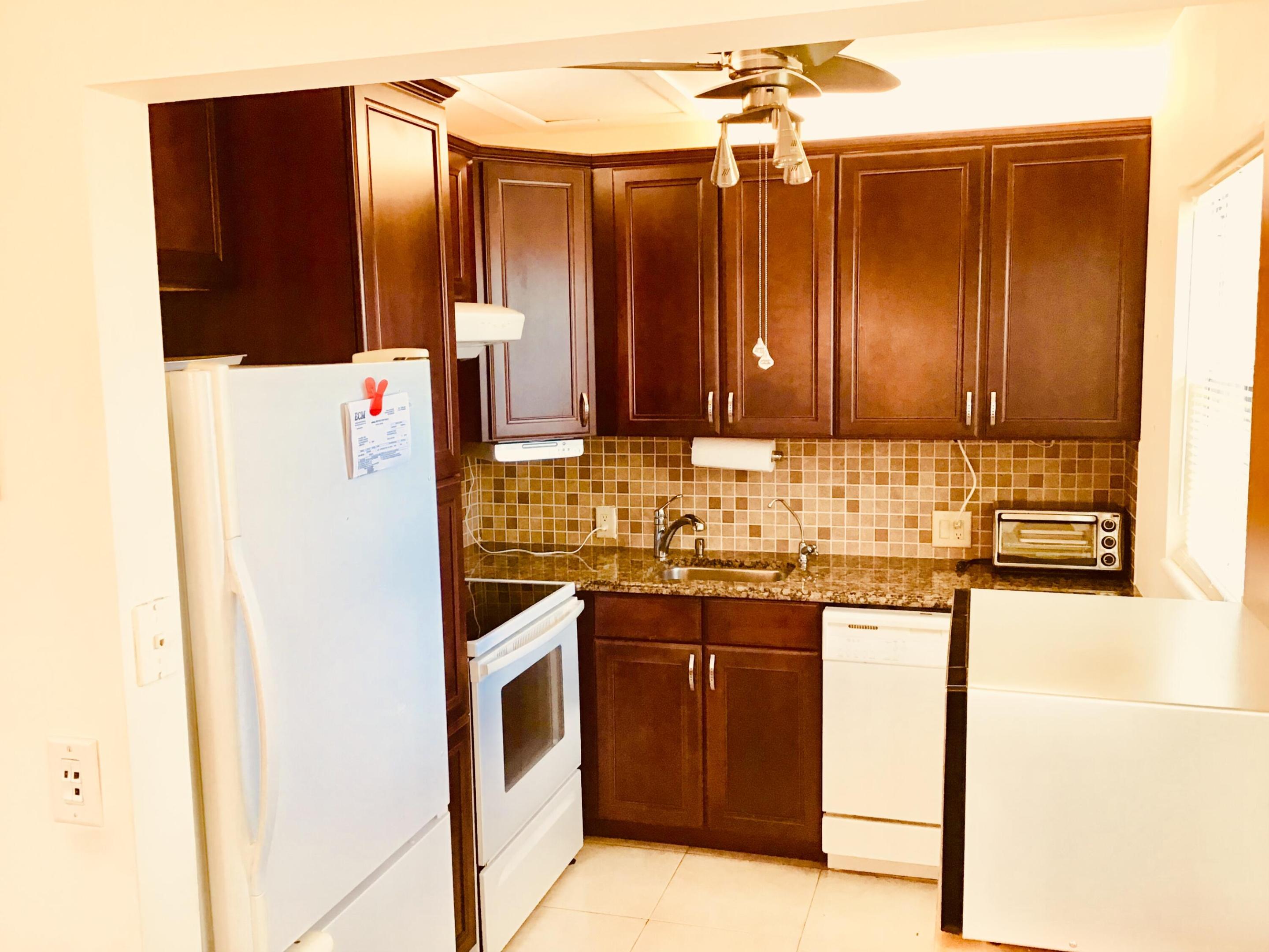 542 MANSFIELD M