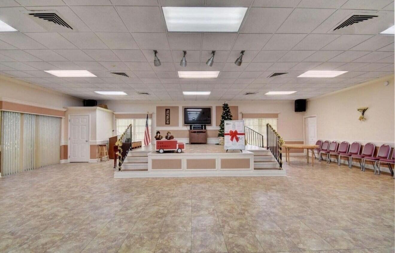 1030 Citrus Way 204