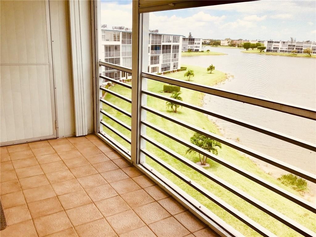 4004 Exeter A 4004, Boca Raton Unit: 4004