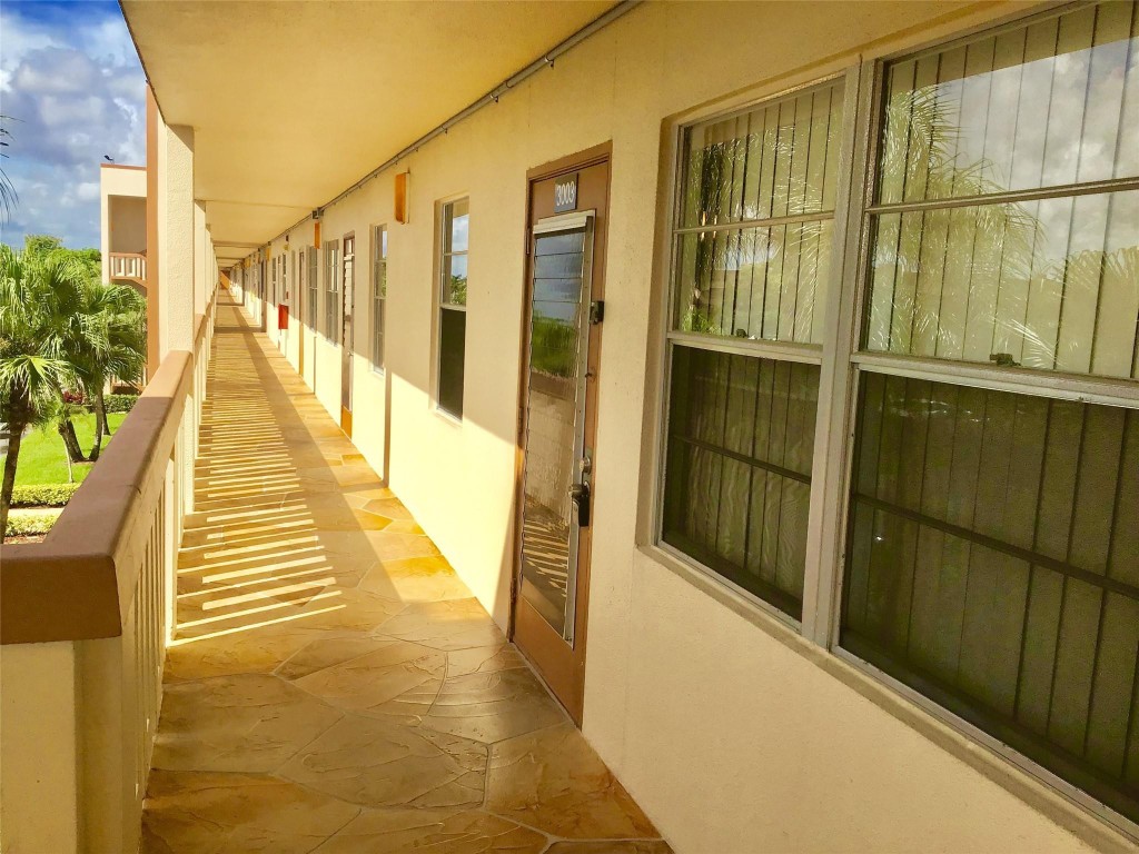 3003 Newcastle A 3003, Boca Raton Unit: 3003