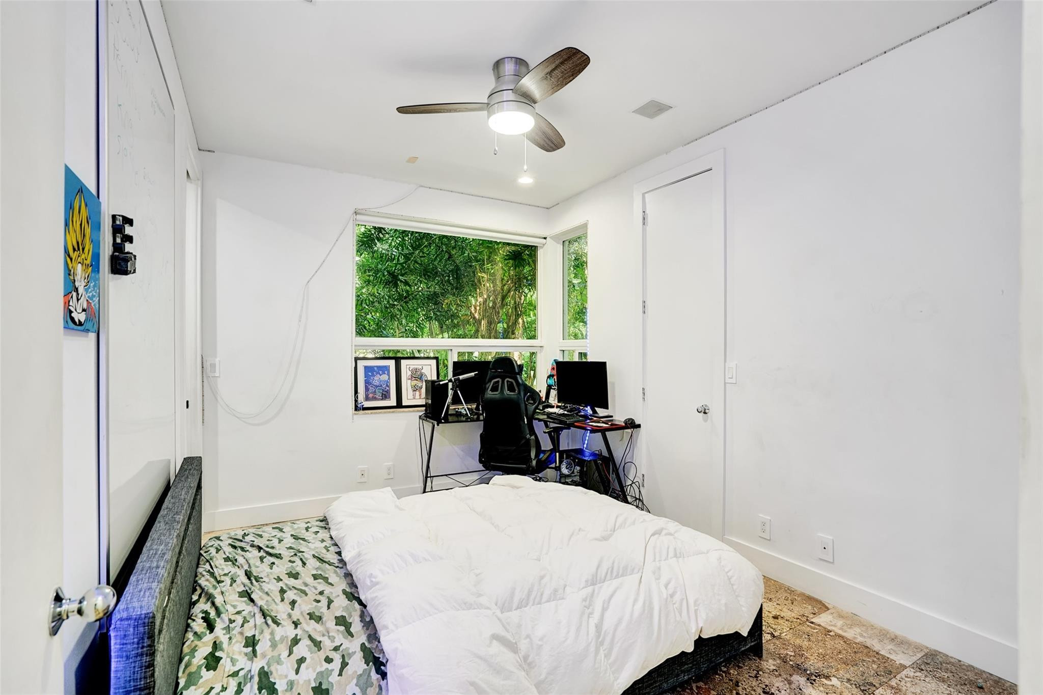 2300 Riverlane Ter