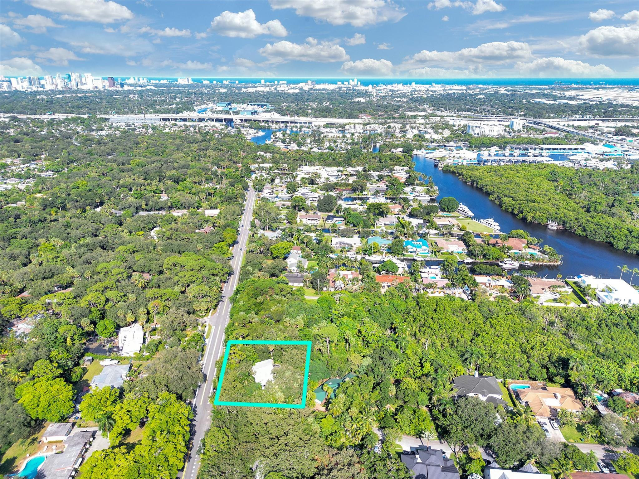 2300 Riverlane Ter