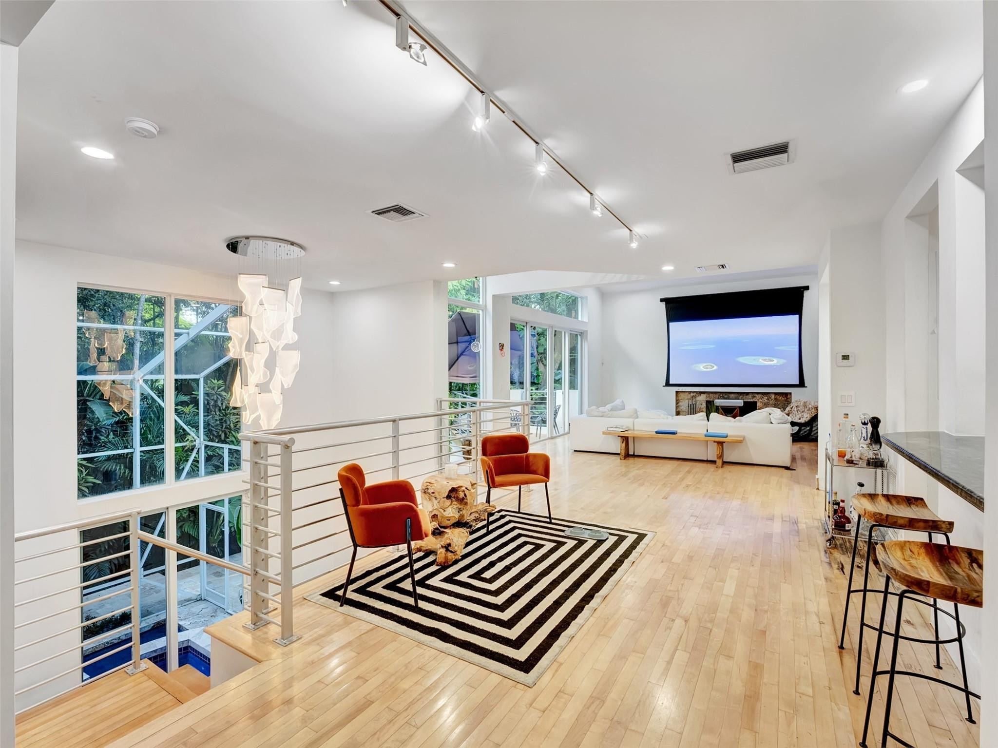 2300 Riverlane Ter