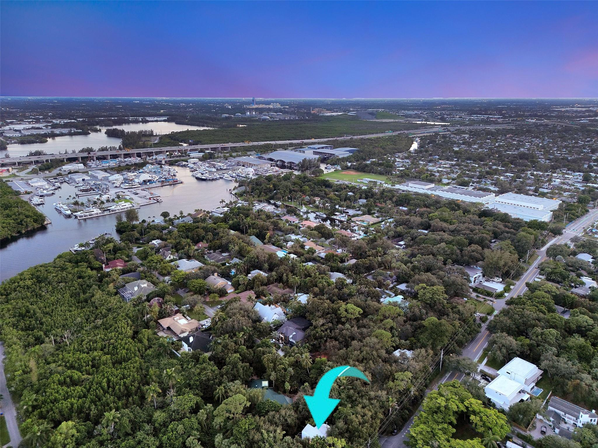 2300 Riverlane Ter