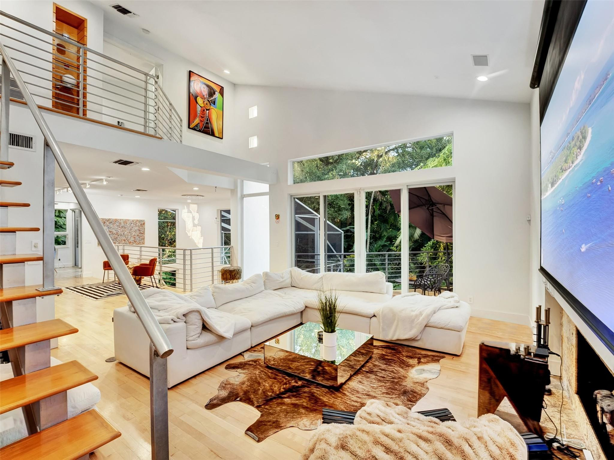 2300 Riverlane Ter